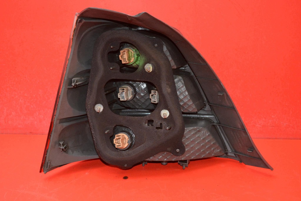 light right rear part rear HONDA CIVIC 7 VII 5D HB 00-05