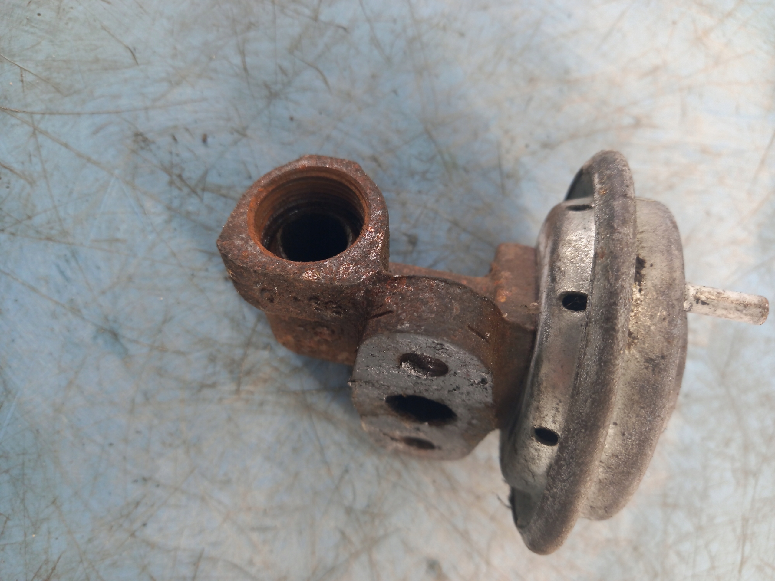 ZAWÓR EGR FORD MNDEO MK2 96-00R