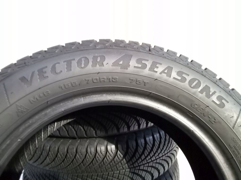 gume Goodyear Vector 4Seasons 155/70/13 75T 2021 7.6mm