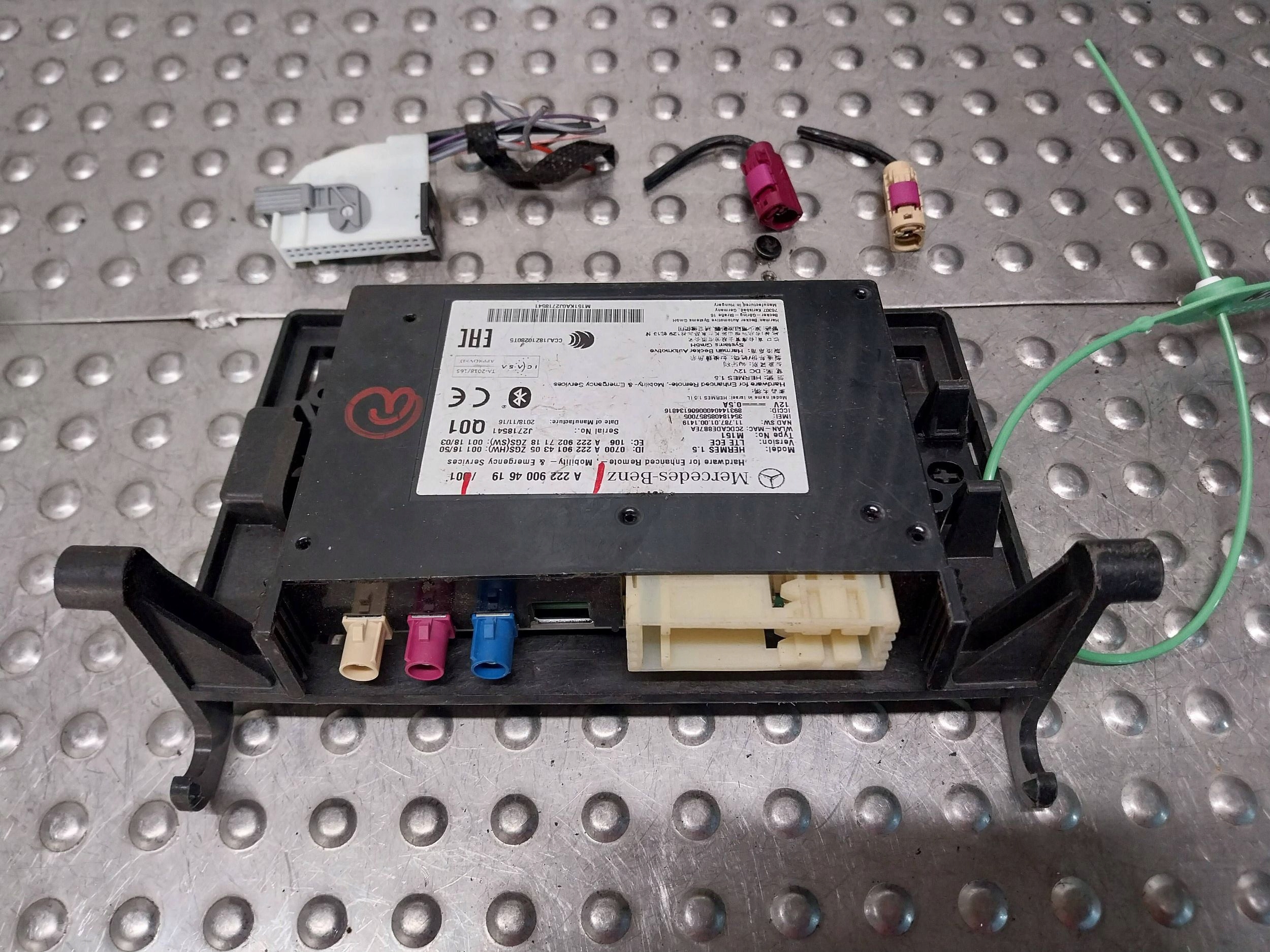 module control unit TELEMATIC BLUETOOTH A2229004619 MERCEDES W205 W213 W117