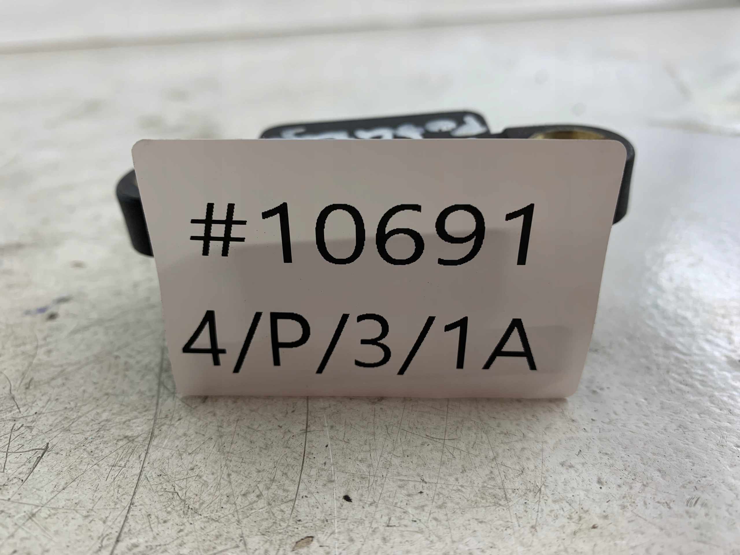 AUDI 80 B4 sensor POSLIZGU ABS 443907388