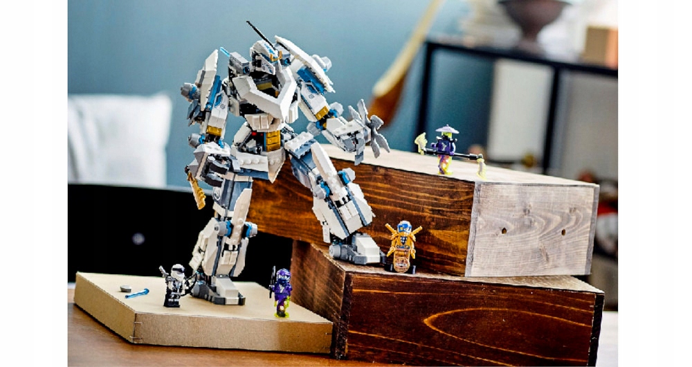 LEGO NINJAGO STARCIE TYTANÓW MECH EAN (GTIN) 4714460821506
