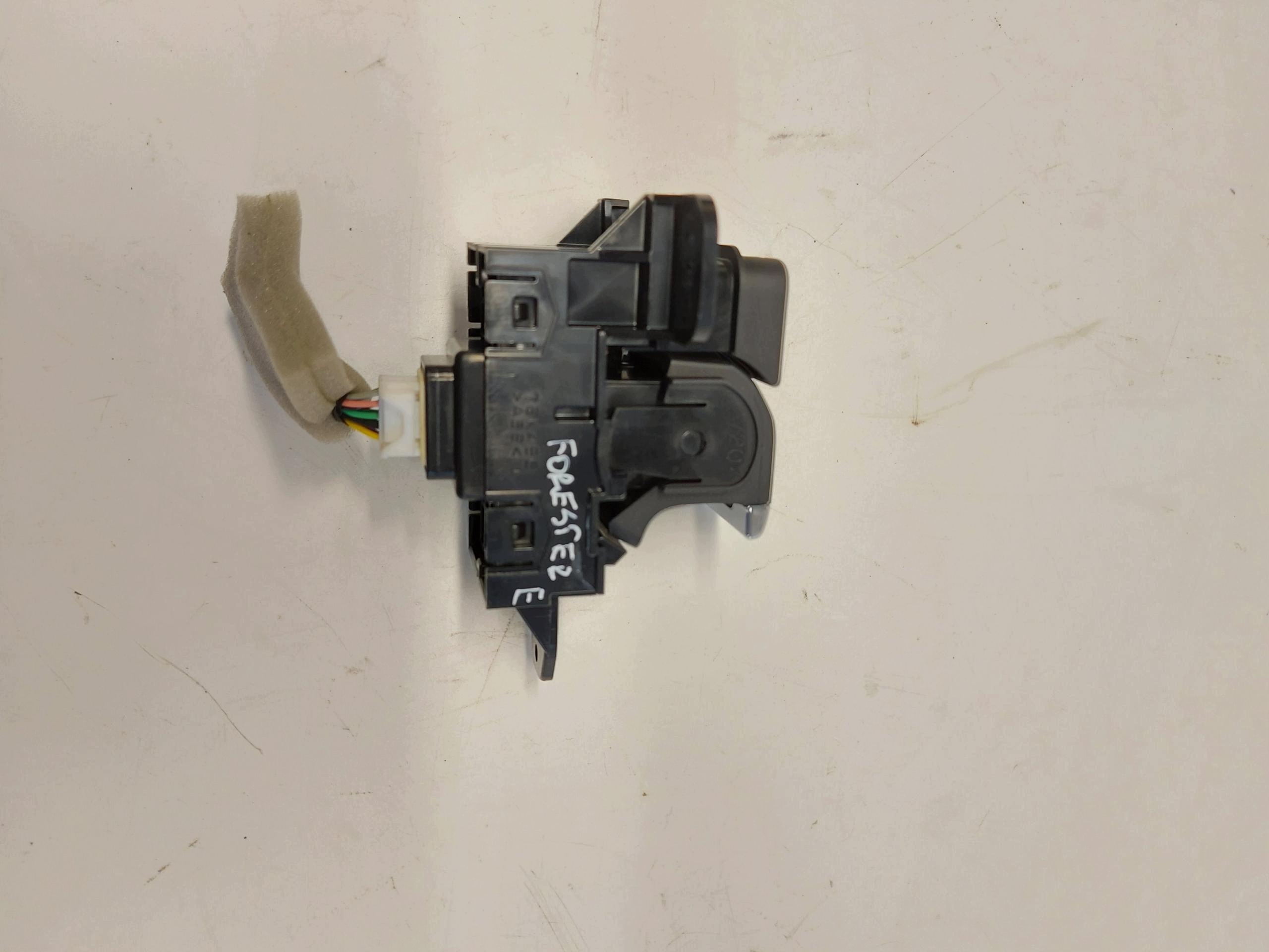 SUBARU Forester V SK LIFT switch electric brake