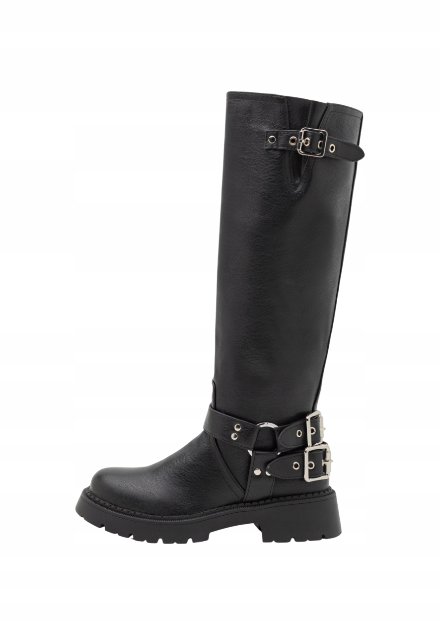 Raid Westinn – kozačky na platformě R38