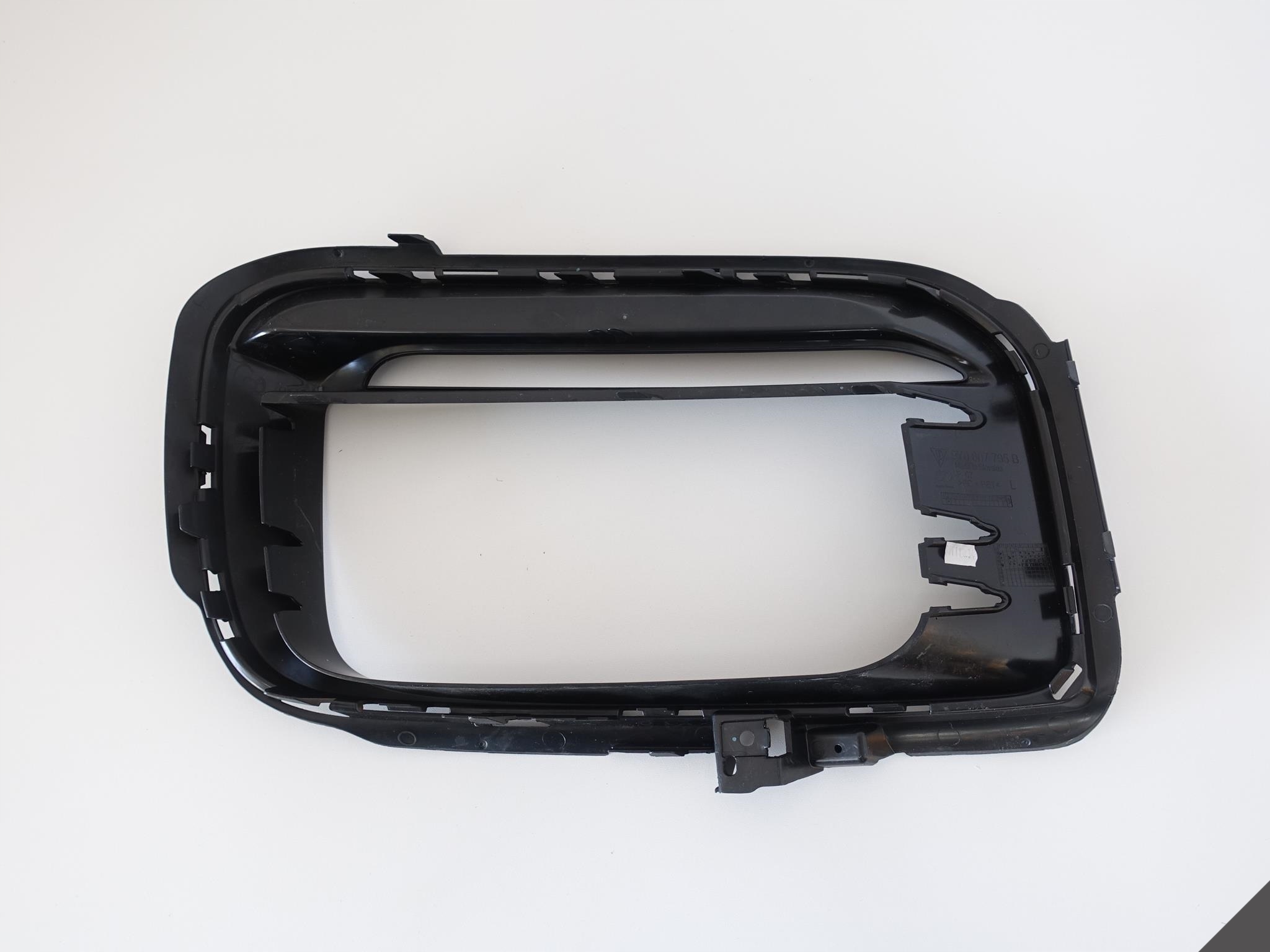 PORSCHE CAYENNE III 9Y0 9Y3 COUPE 18- grid left