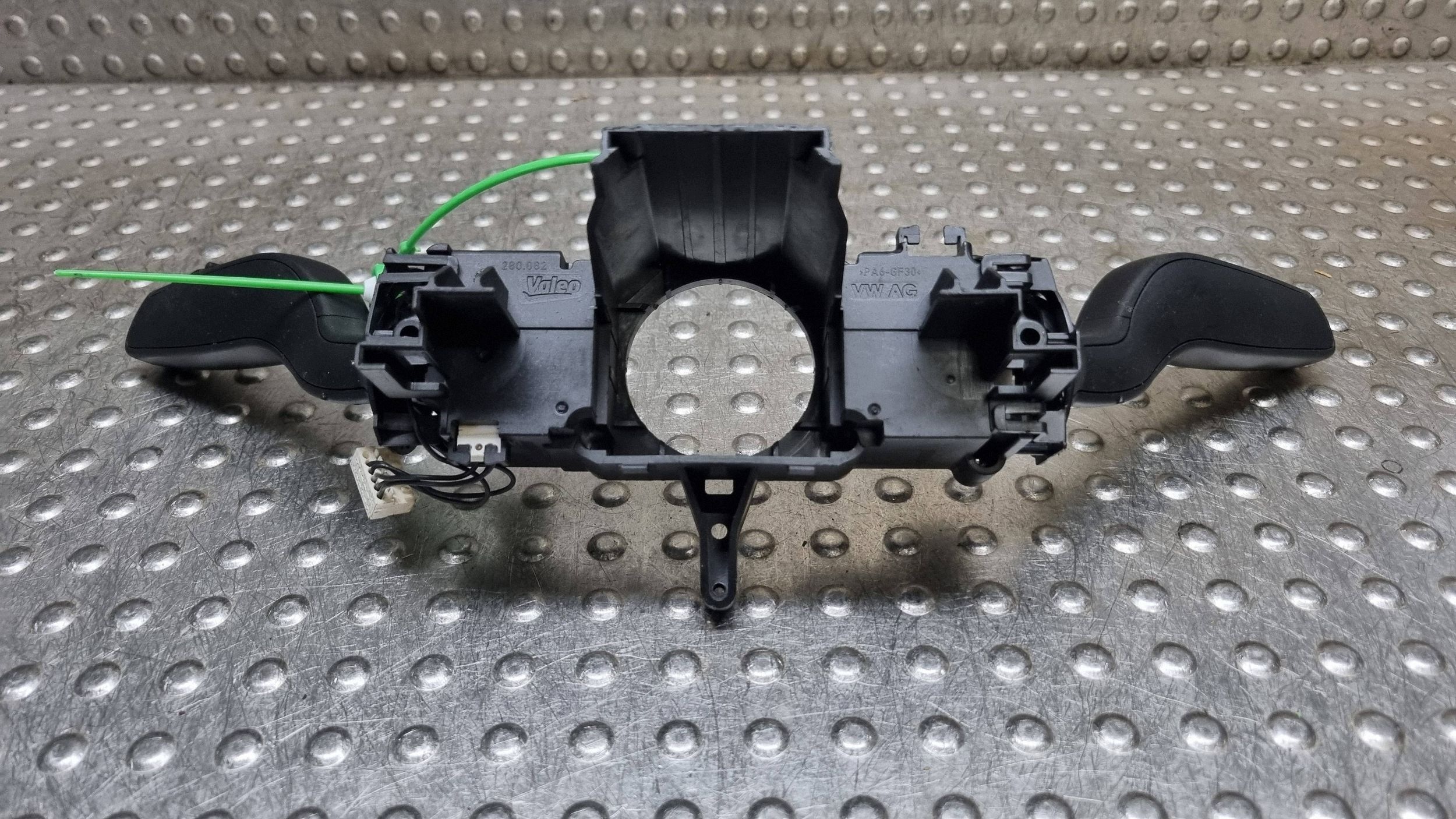 commande levier commodo sous volant anneau 8X0953501B 8X0953502 AUDI A1 8X