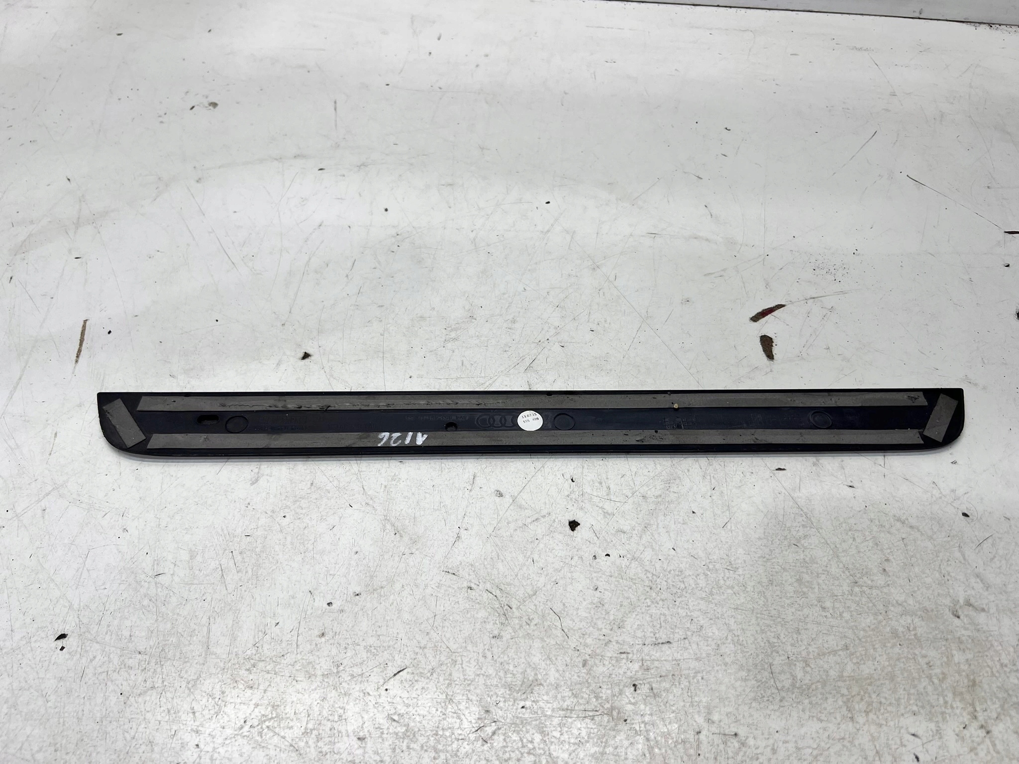 moulding threshold left AUDI A3 8V4 8V4853491A 1/26