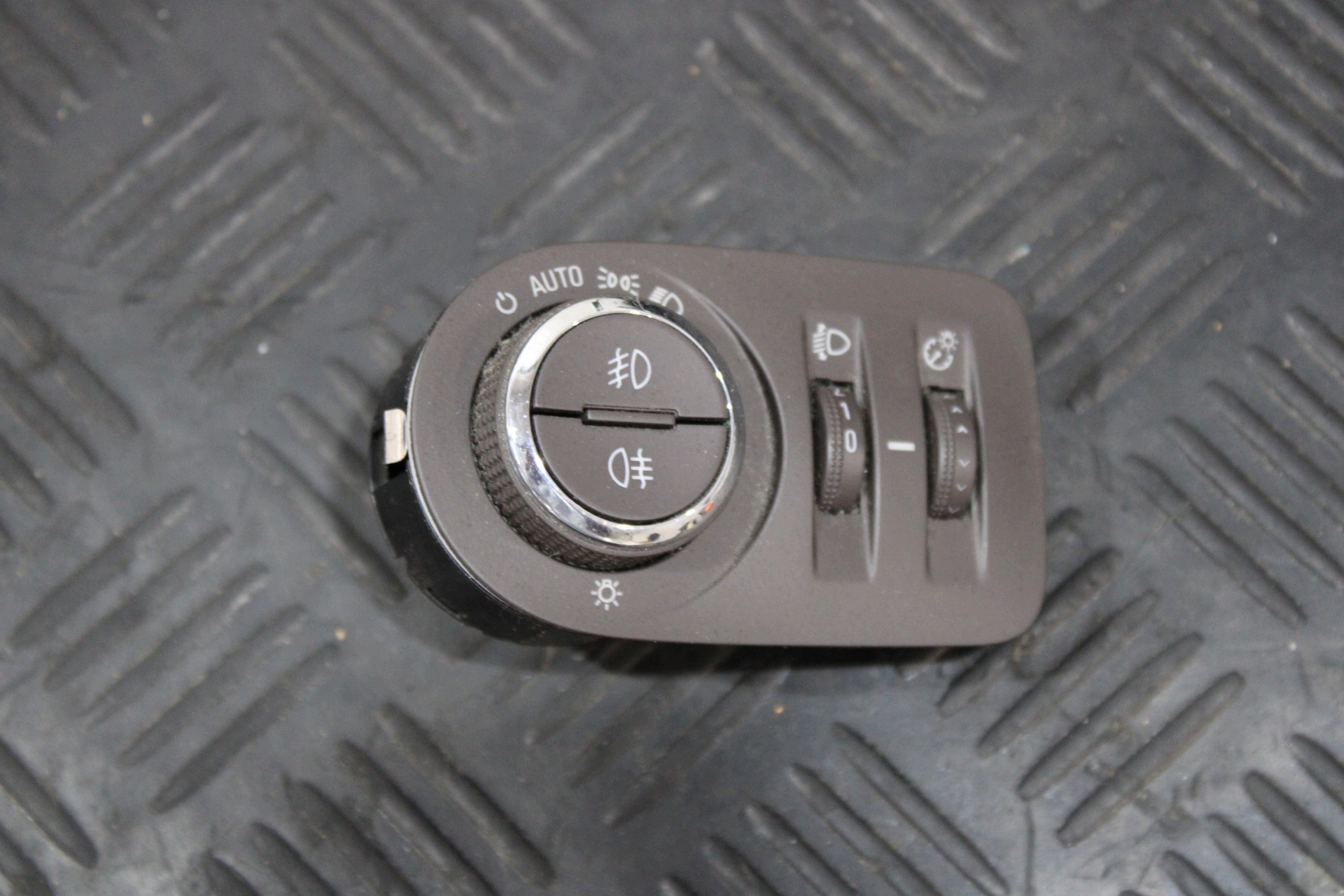 interruttore luci BRAZ 13294825 OPEL MERIVA B LIFT