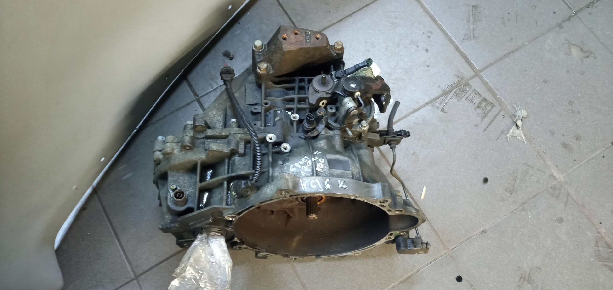 SKRZYNIA BIEGÓW HYUNDAI IX 35 KIA SPORTAGE WCJ6K 1.7 CRDI 2 WD IX35