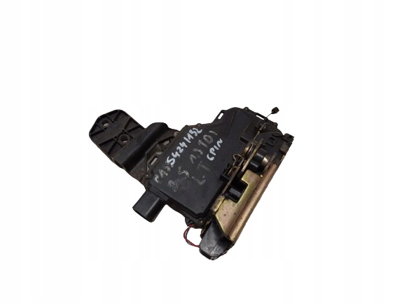 VW PASSAT B5 96-05 ZAMEK LEWY TYŁ 6PIN