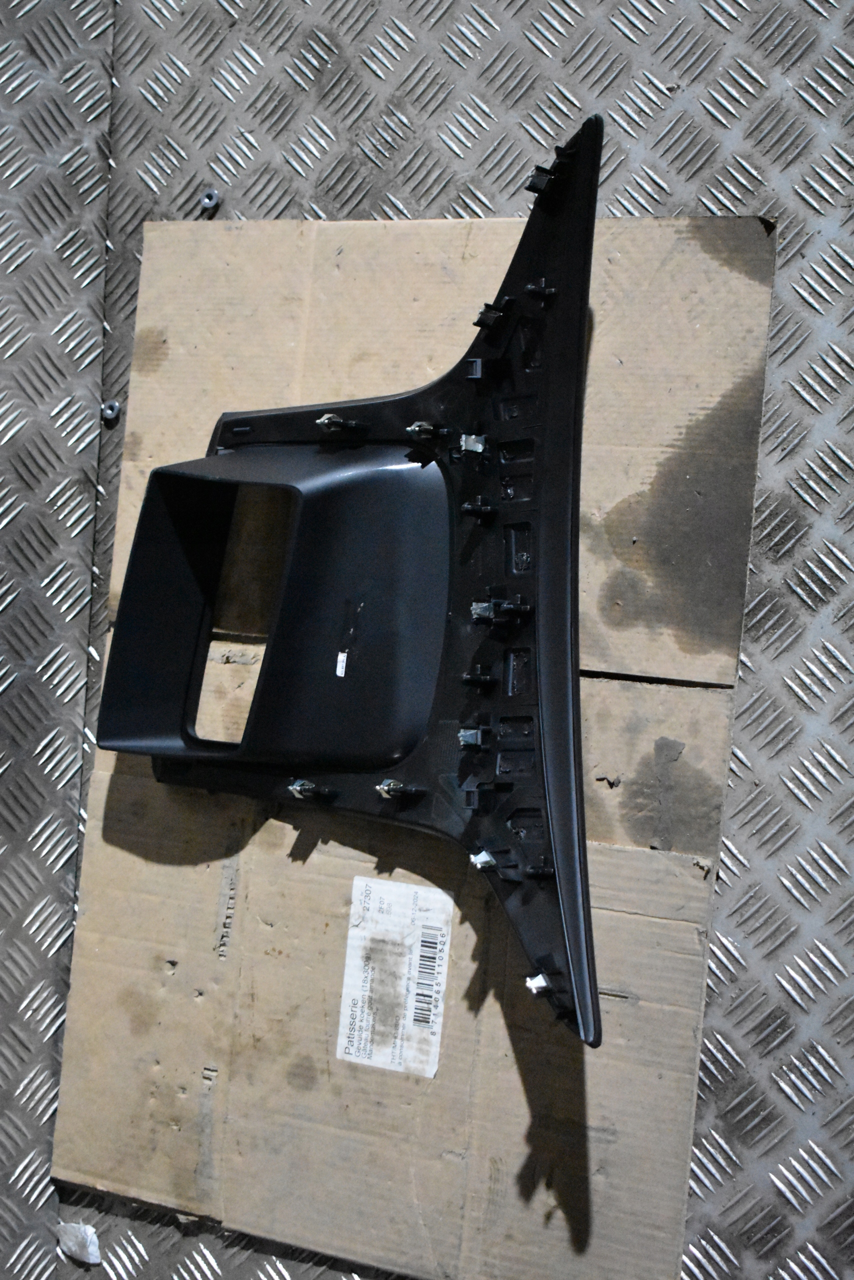 IDEALNA frame cover consoles HEADUP PORSCHE TAYCAN 1