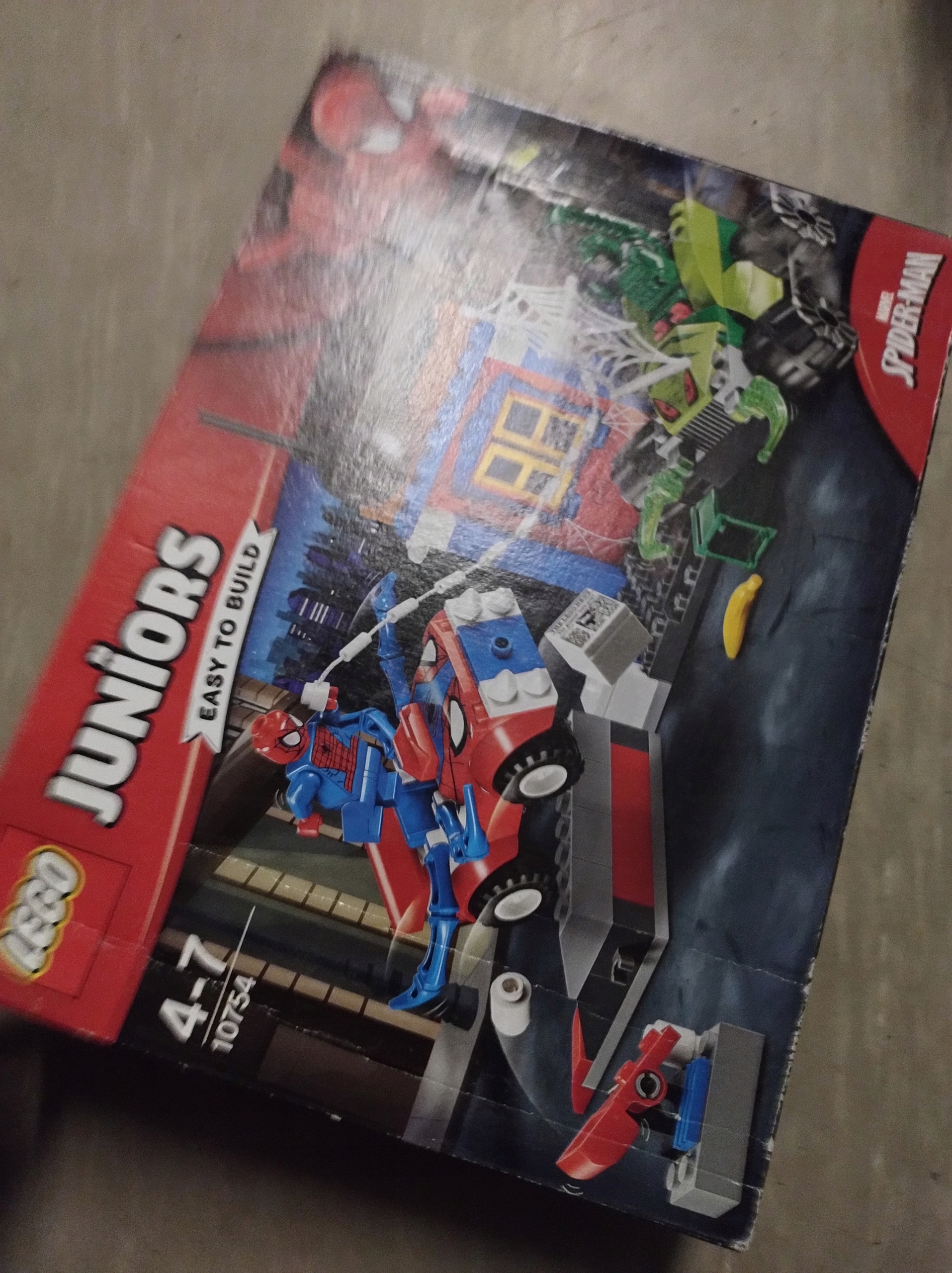 LEGO Juniors 10754 Spider-Man kontra Skorpion Wiek dziecka 4 lata +