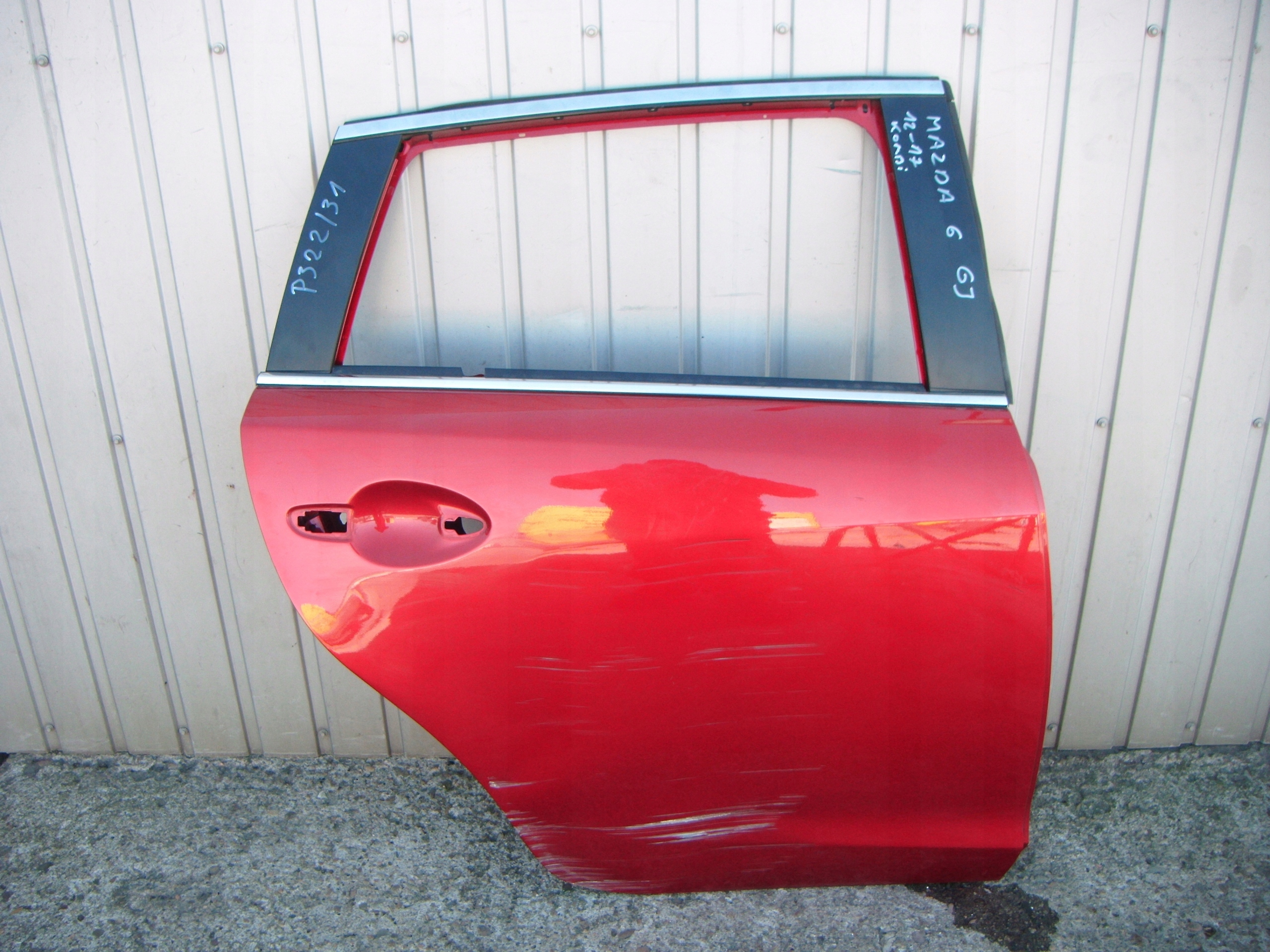 MAZDA 6 GJ KOMBI 12-17 DRZWI PRAWY TYŁ