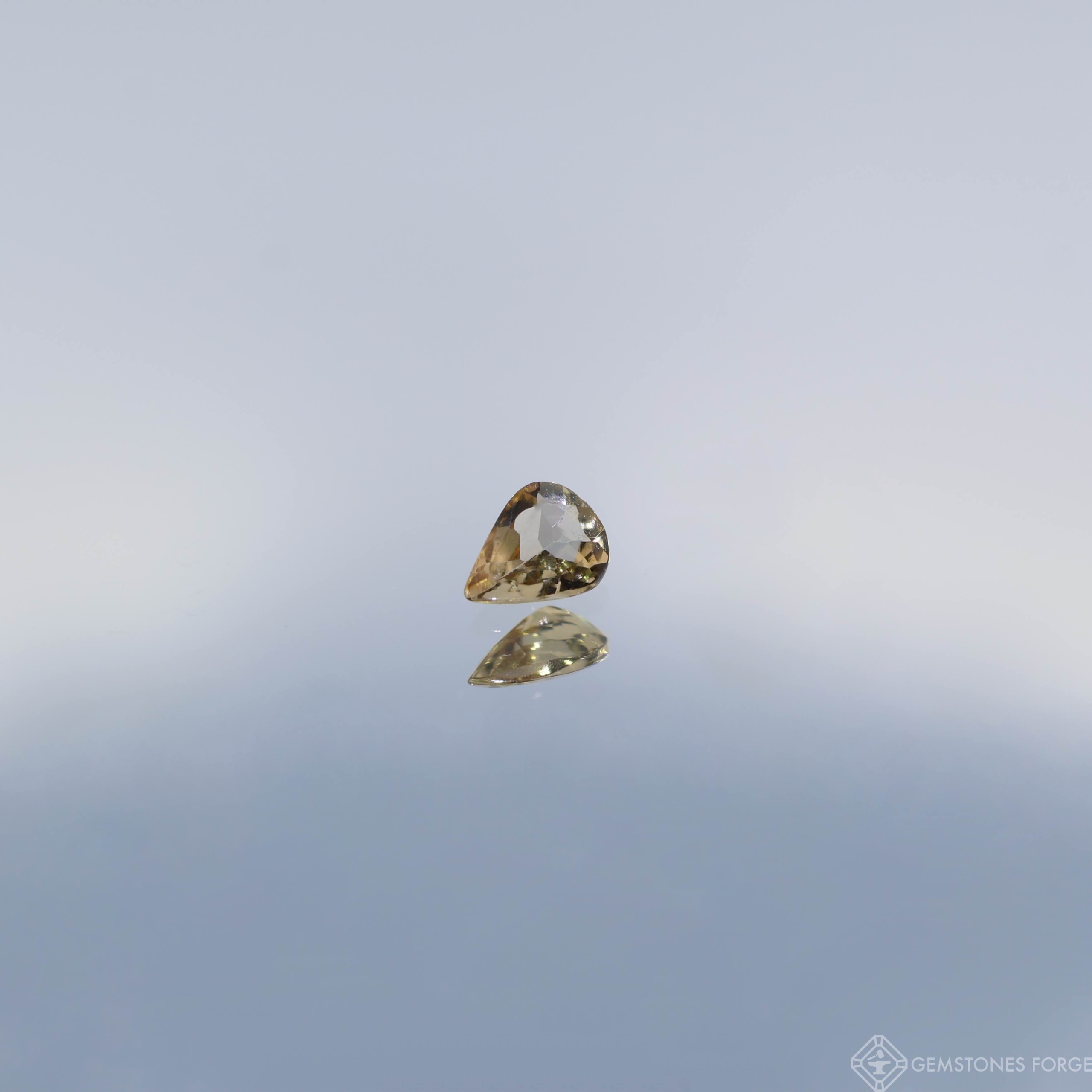 Přírodní nevyhřívaný Tanzanit, brus Pear, 4 x 3 mm