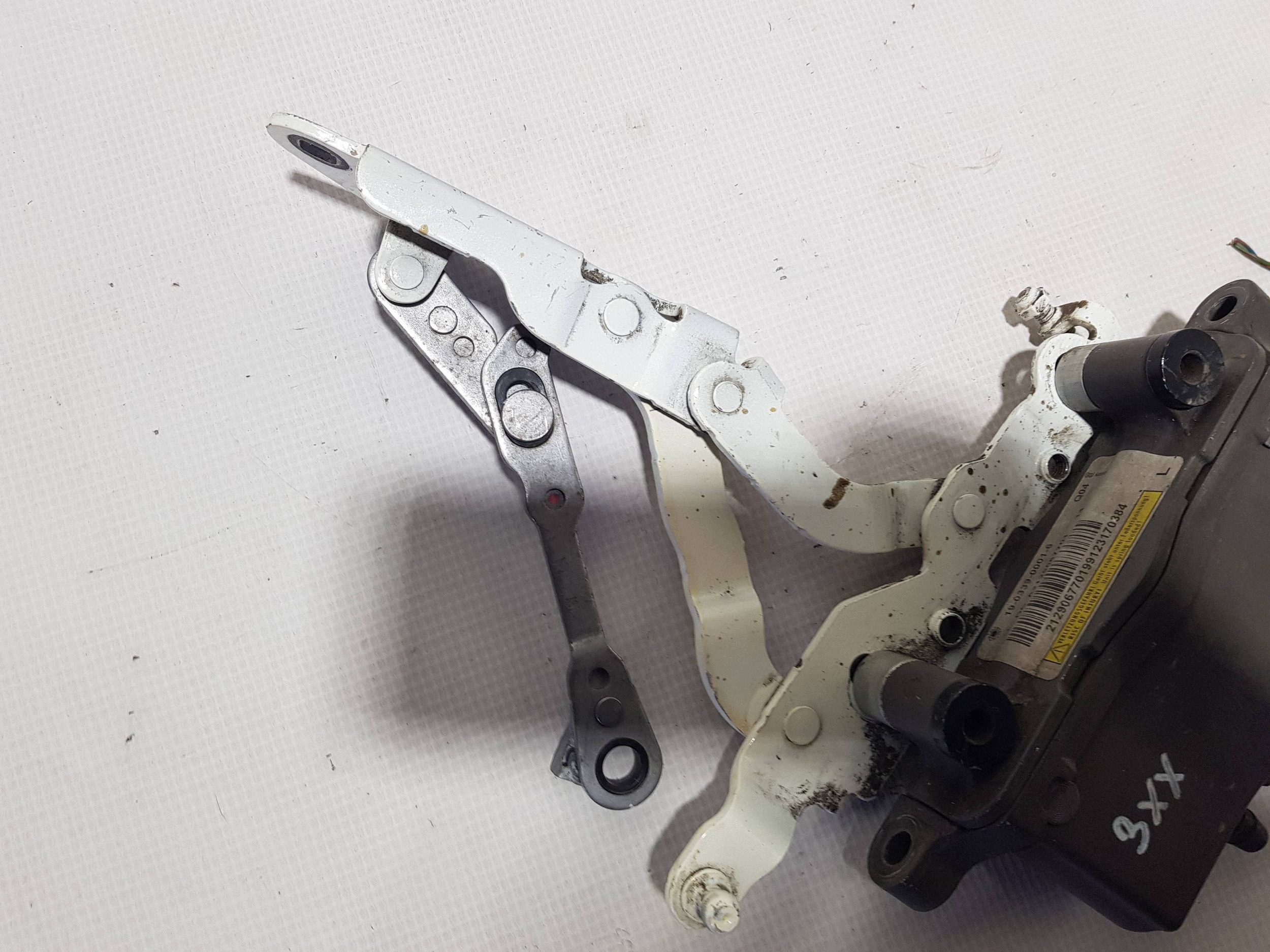 hinge NABOJ bonnets left MERCEDES W212 LIFT 2129067701