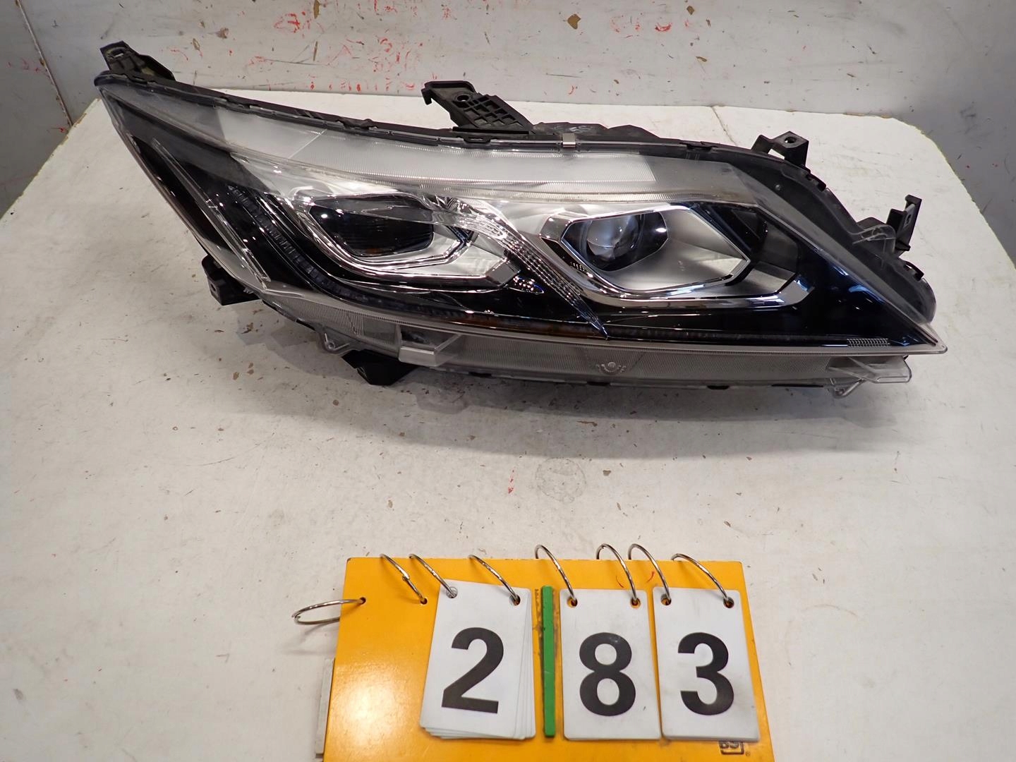 light front front right MITSUBISHI ECLIPSE CROSS 2017- FULL LED