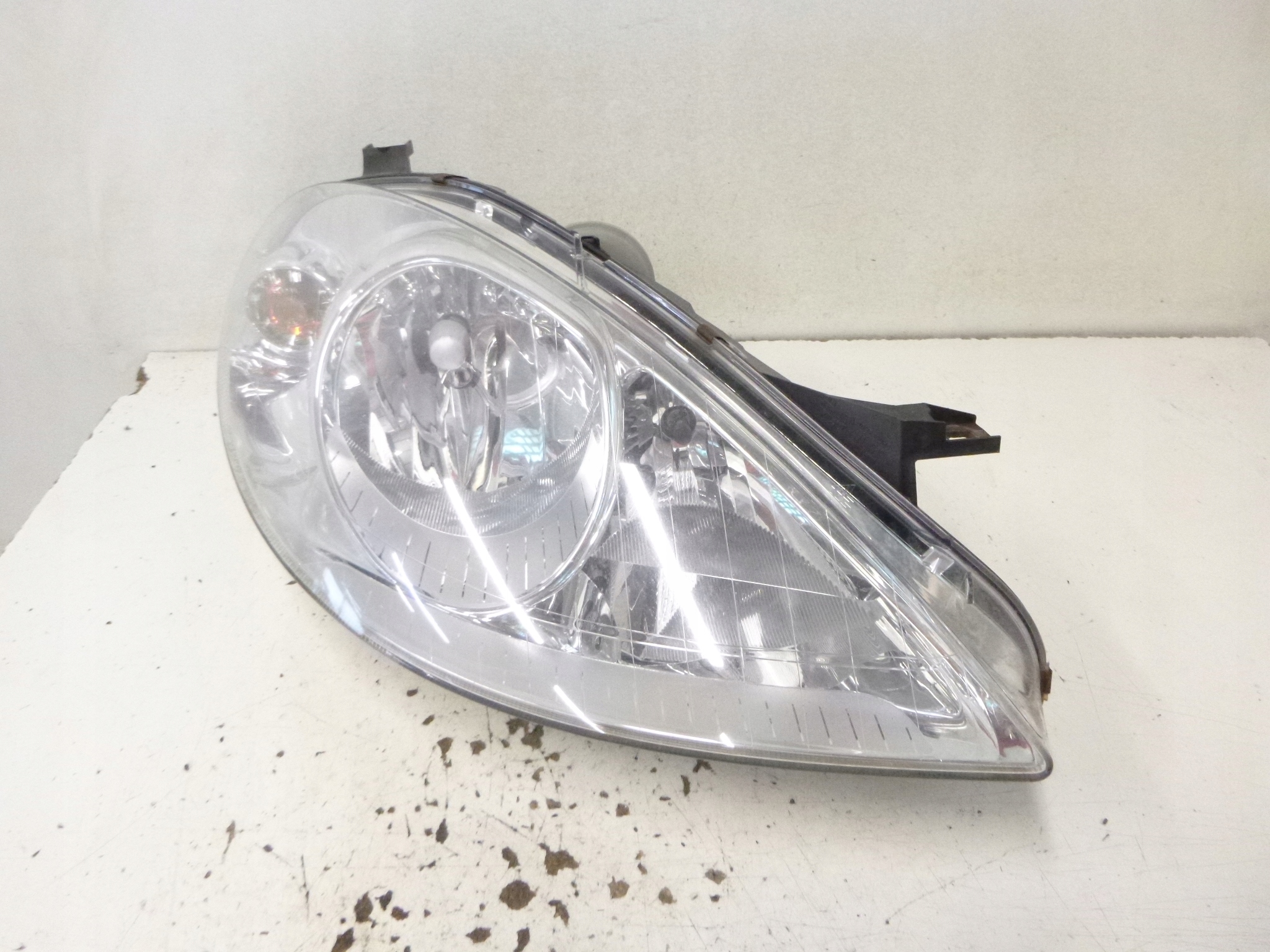 light front right Mercedes W169 2004r. 0301197202