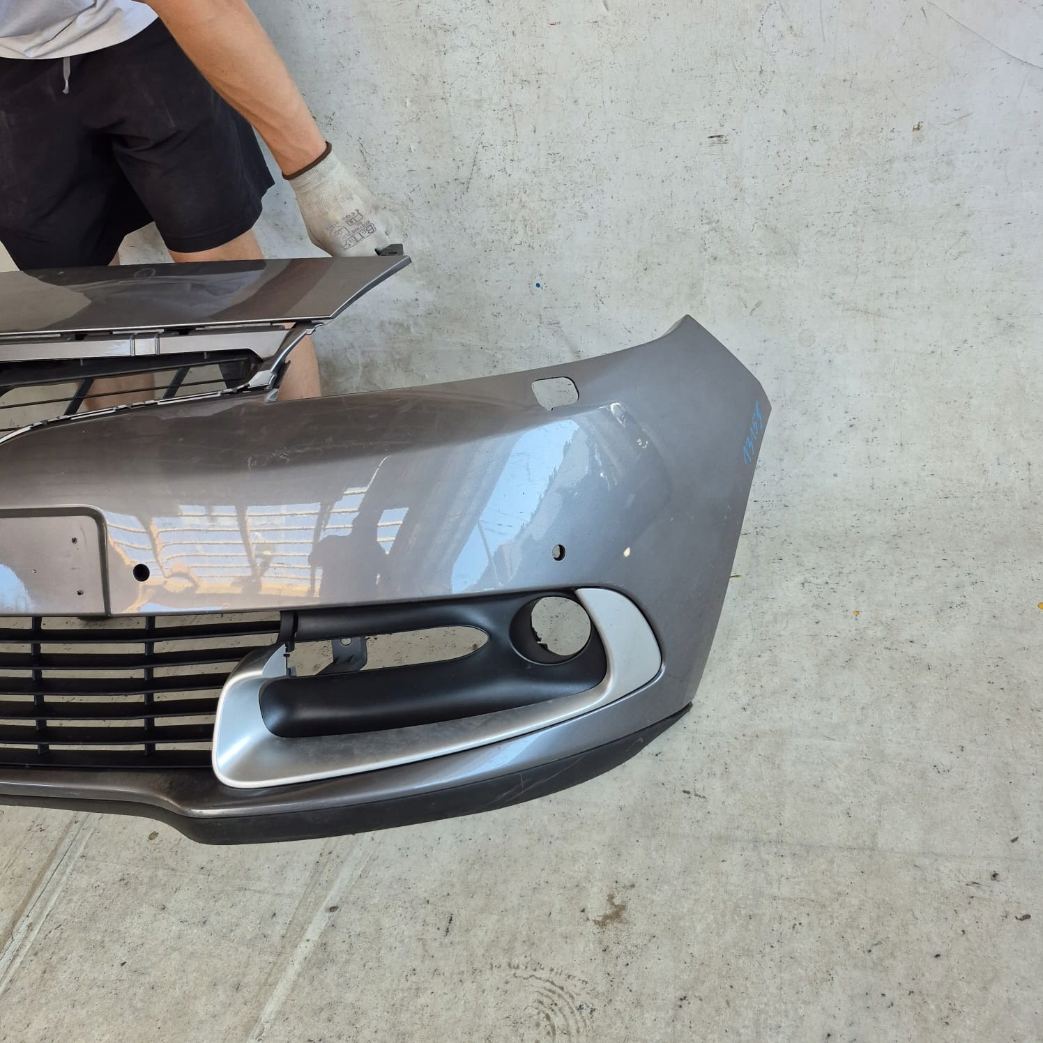 RENAULT SCENIC III 3 LIFT 13-16 bumper front front PDC SPR