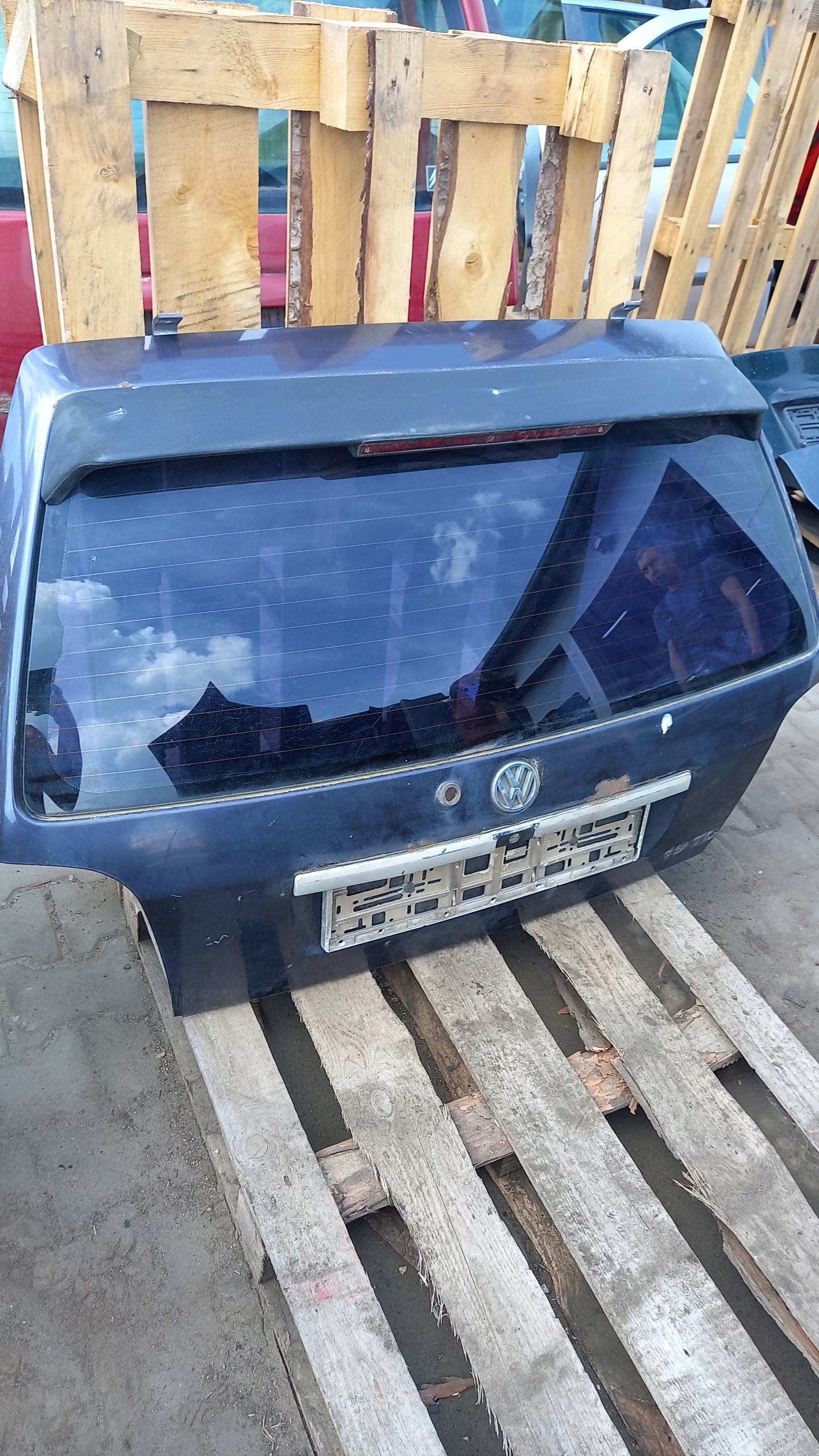 TYLNA KLAPA VW GOLF 94R