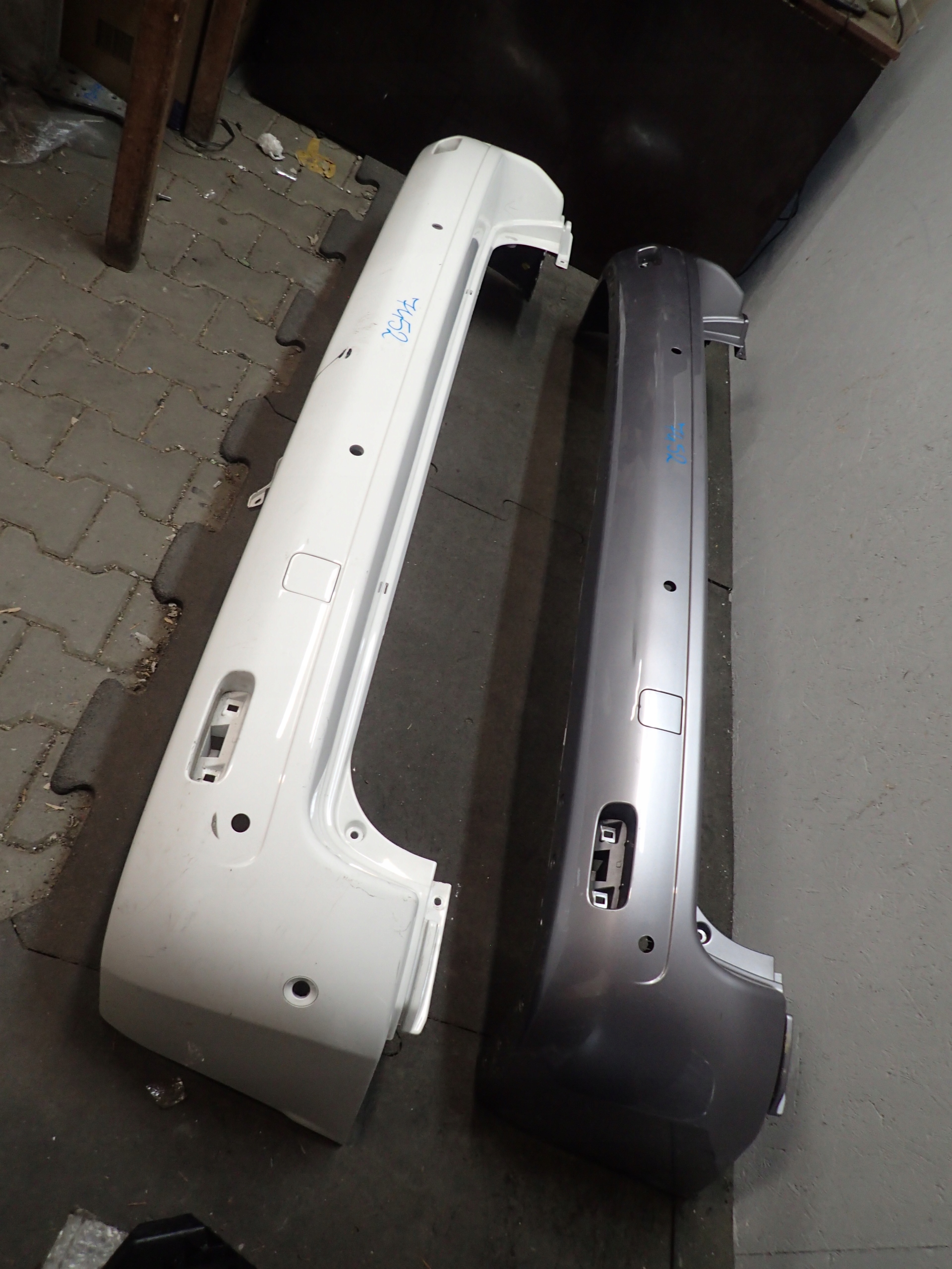 ZDERZAK TYŁ EXPERT JUMPY PROACE 16- Strona zabudowy tył