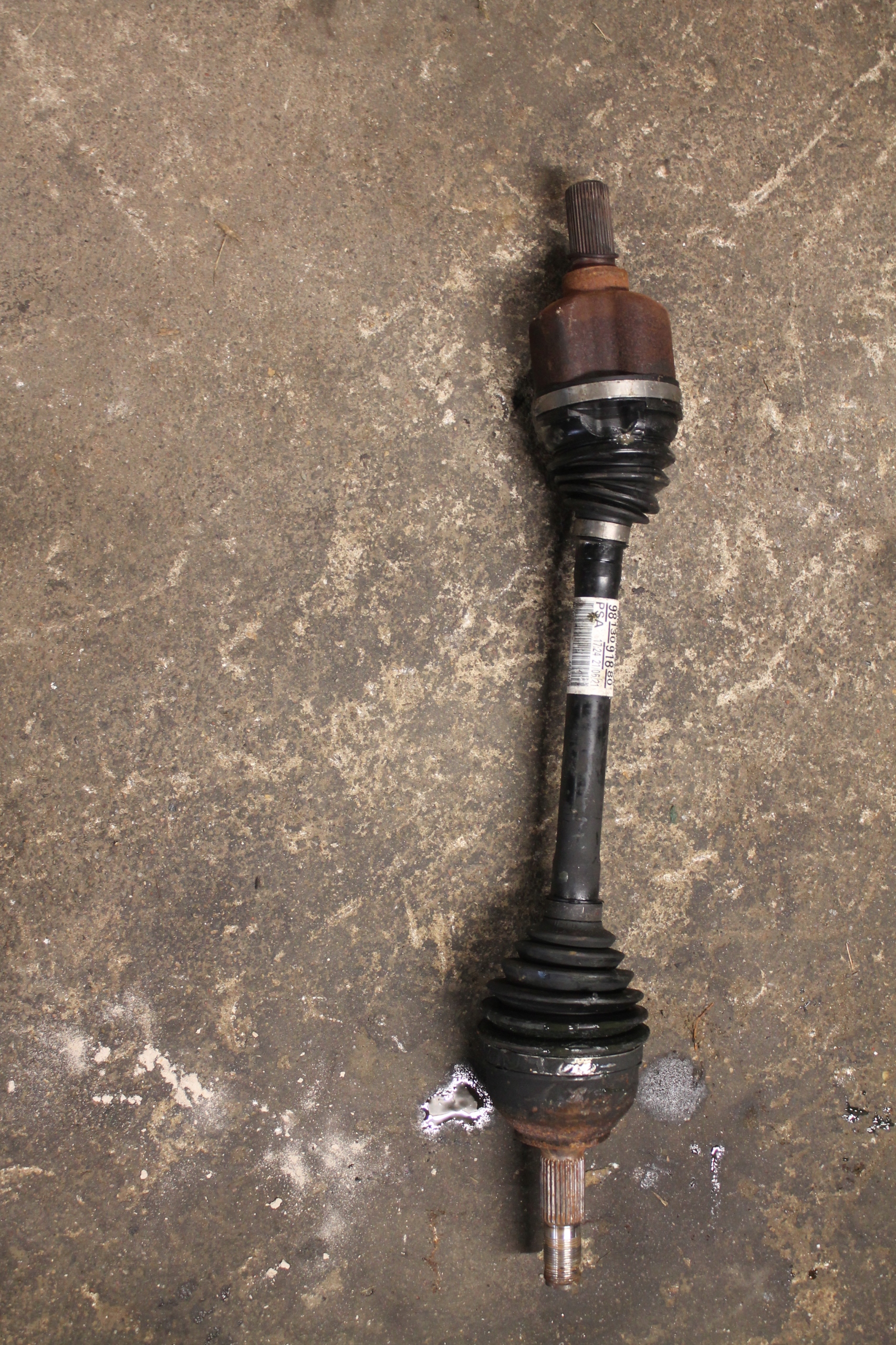semi-axis CITROEN left 9813091880