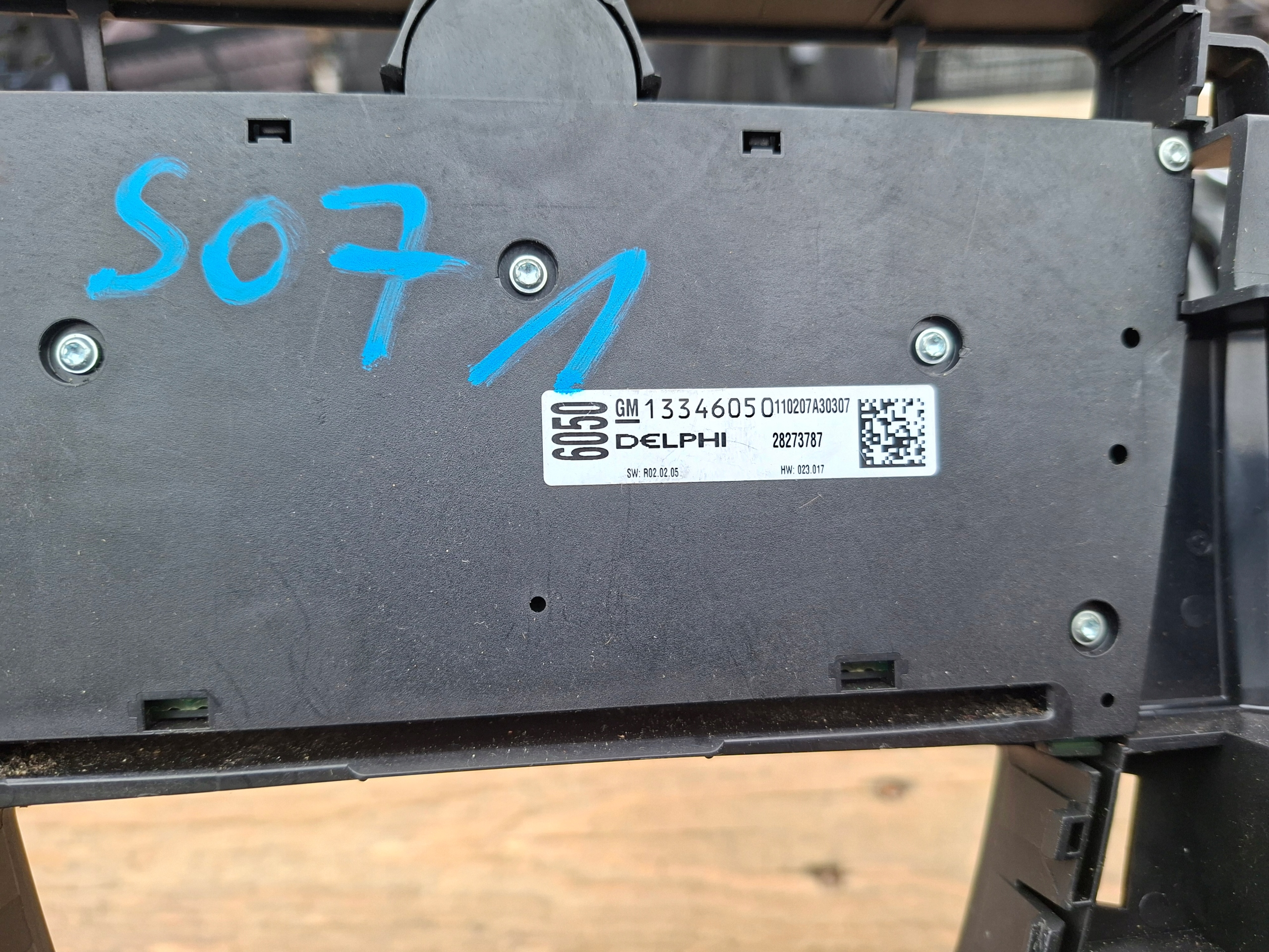 Panel radia Opel Astra J 13346050