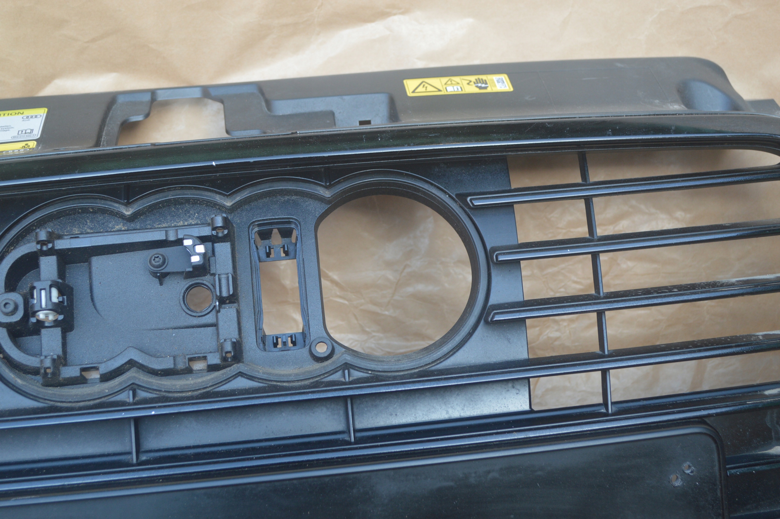 Audi A3 8V4 Kühlergrill FRONTGRILL Kühlergitter 8V4853651L - Thumbnail 7