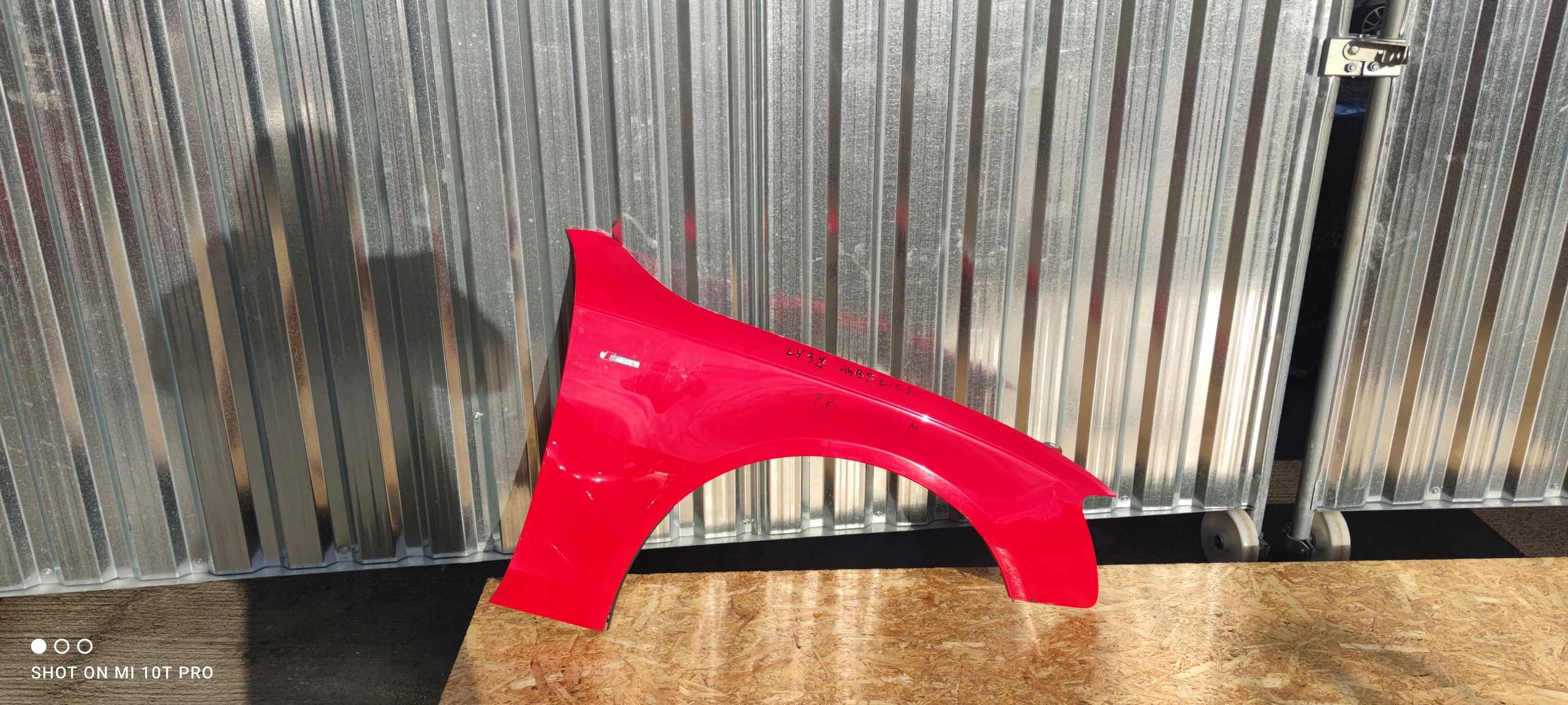 fender right front AUDI A4 B8 LIFT LY3J OD 2011R