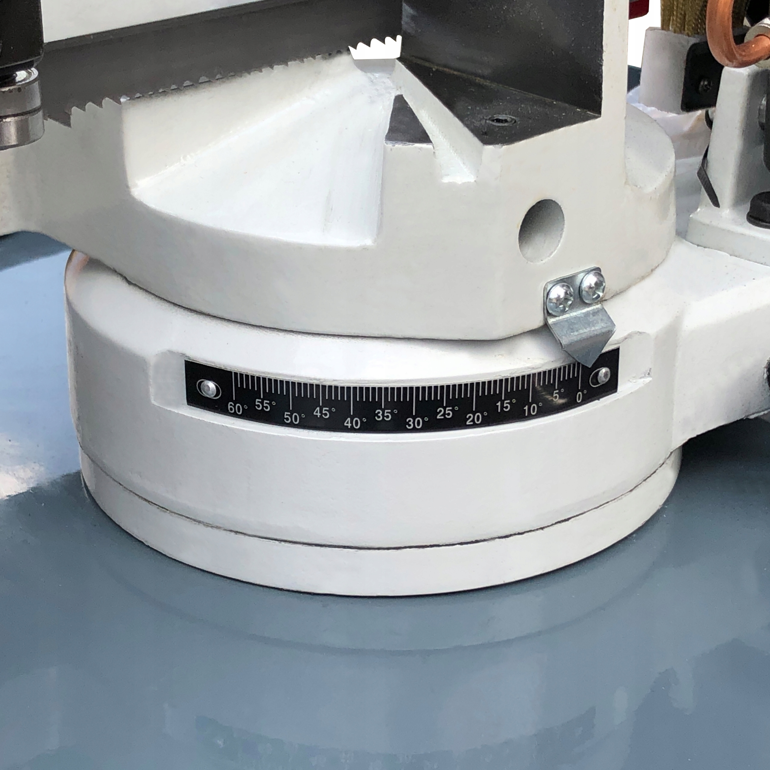 PIŁA TAŚMOWA PRZECINARKA DO METALU BS170G 400V + TENSOMETR + 3 TAŚMY GRATIS Maksymalna moc 1.1 kW