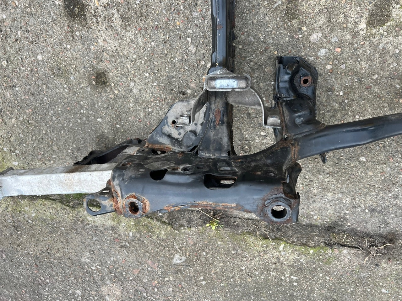 AUDI A8 D4 axle beam front subframe axle beam front 4H0399315AE