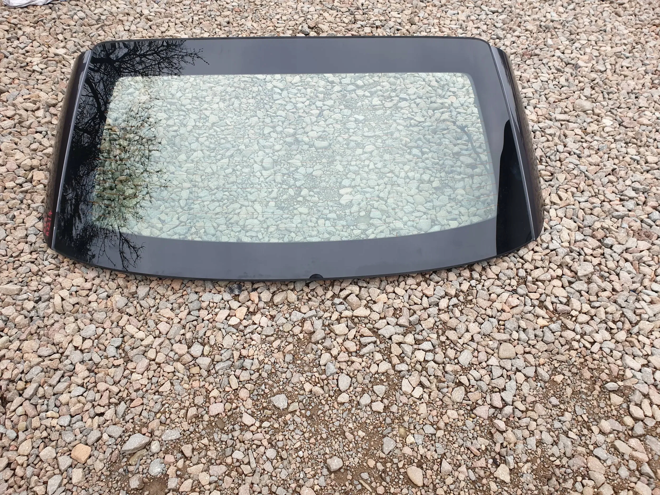 BMW E93 SZYBA TYŁ TYLNA