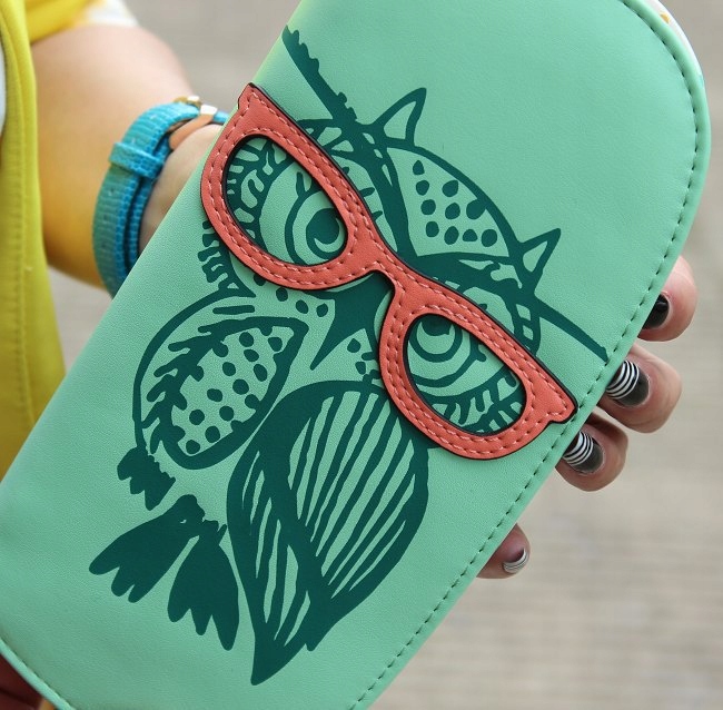 DUŻY PORTFEL TOREBKA Z SOWĄ SOWA OKULARY KOLORY Wysokość 10 cm