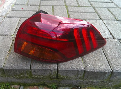 HYUNDAI TUCSON II 2 LIFT 18+ PRAWA TYLNA LAMPA LED ORYGINAŁ