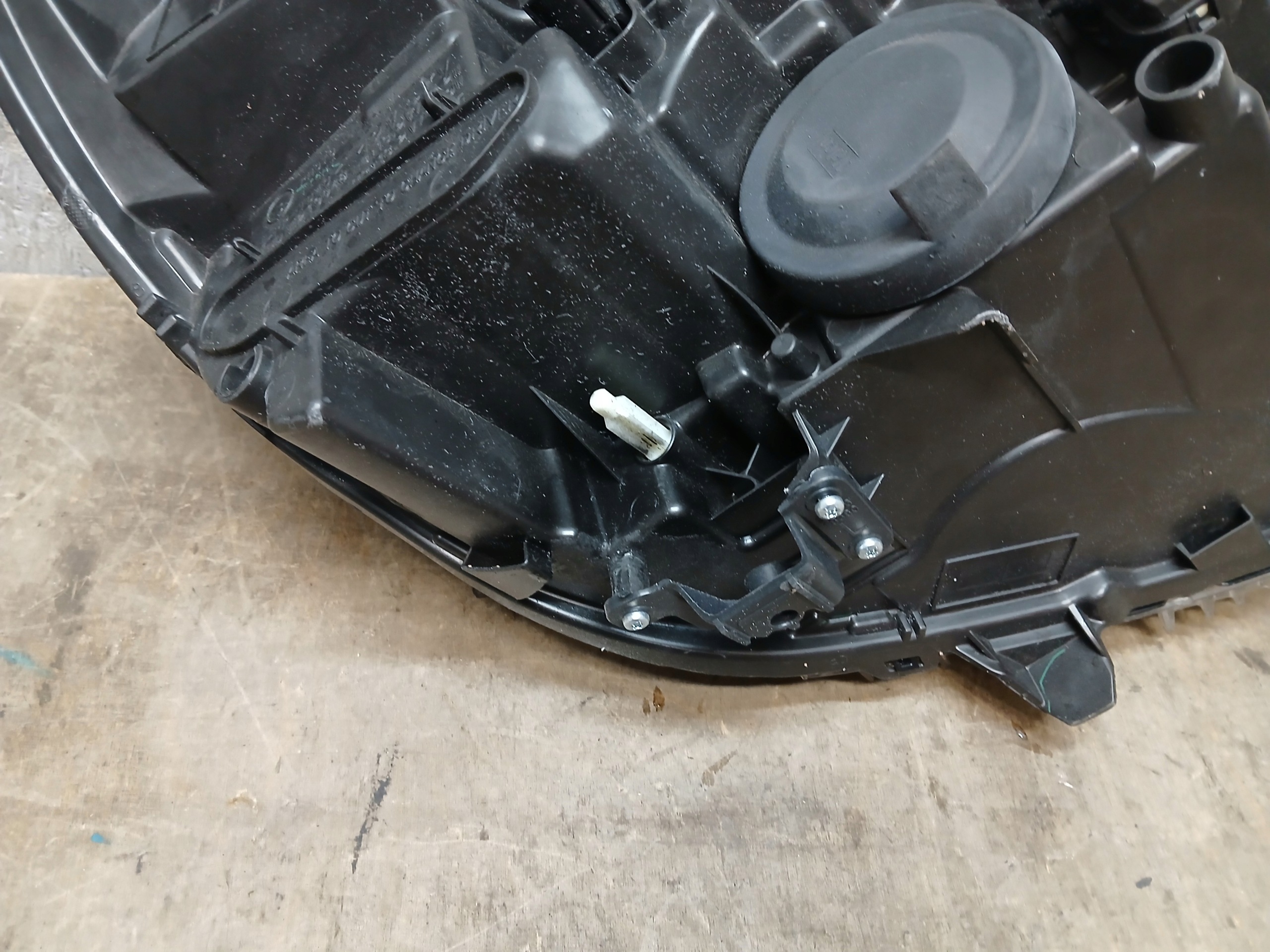 light front left PEUGEOT 208 II 2 19- FULL LED 9833036380