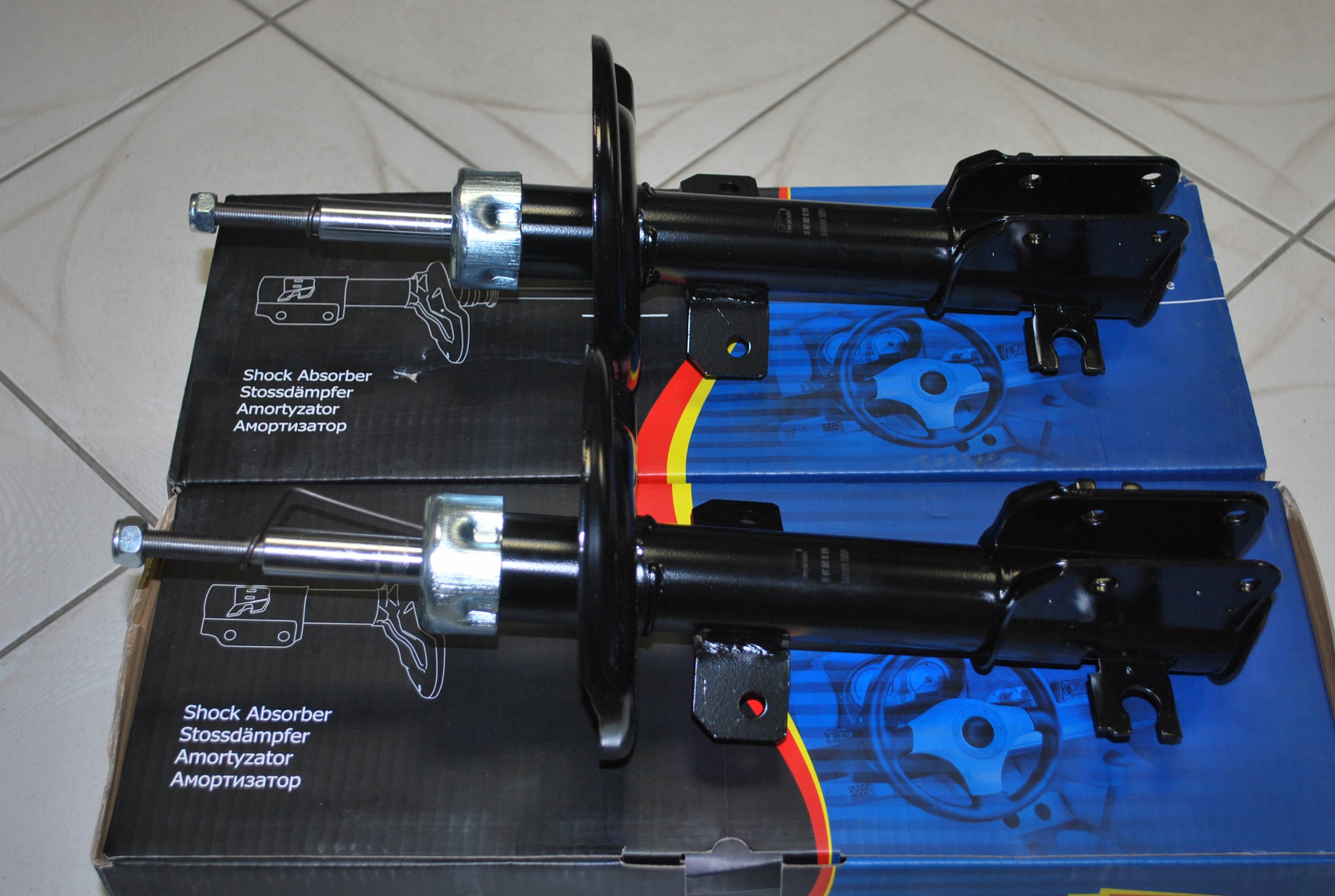 AMORTYZATORY 2szt. PRZÓD FIAT STILO 1.4 1.6 1.9 Producent części Kraft Automotive