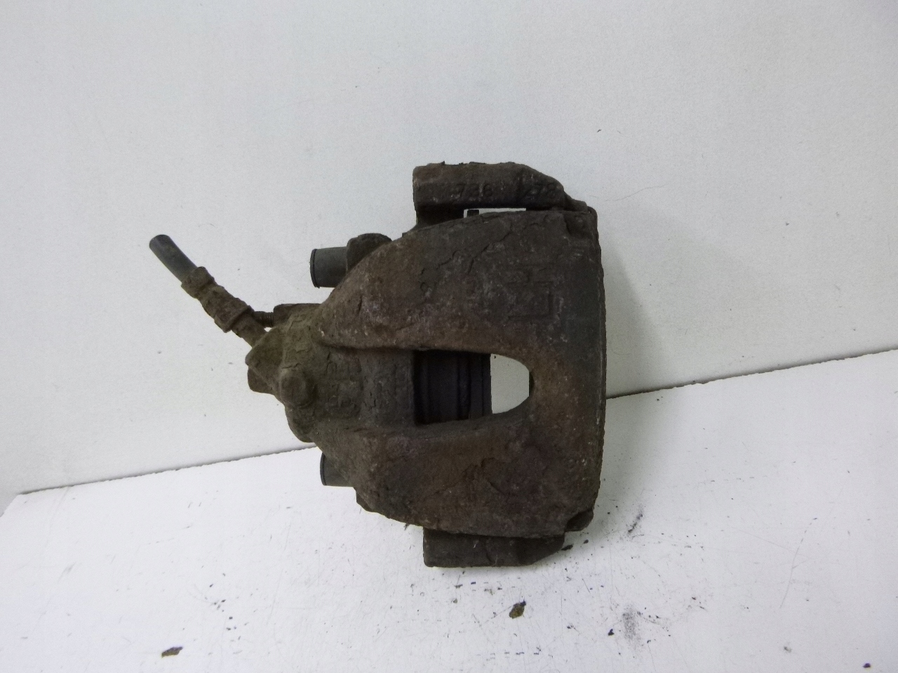 caliper brake front Ford Focus II 1.6TDCi 05r.