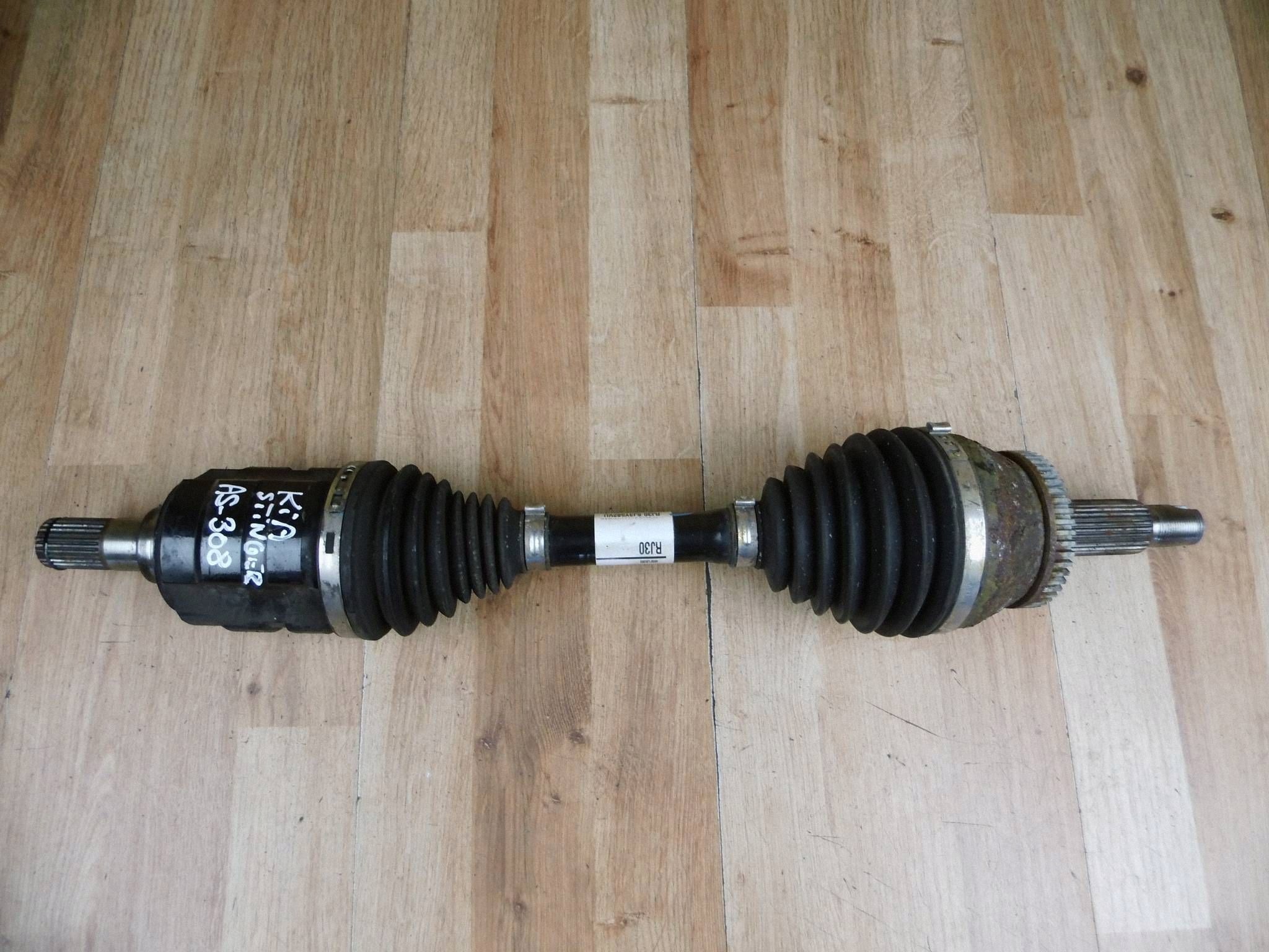 KIA Stinger 3.3 T-GDI semi-axis right front front right 49501J5300