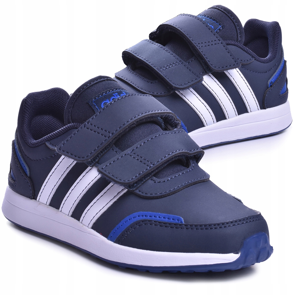 

Buty dziecięce Adidas Switch FW6663 r.26 granat