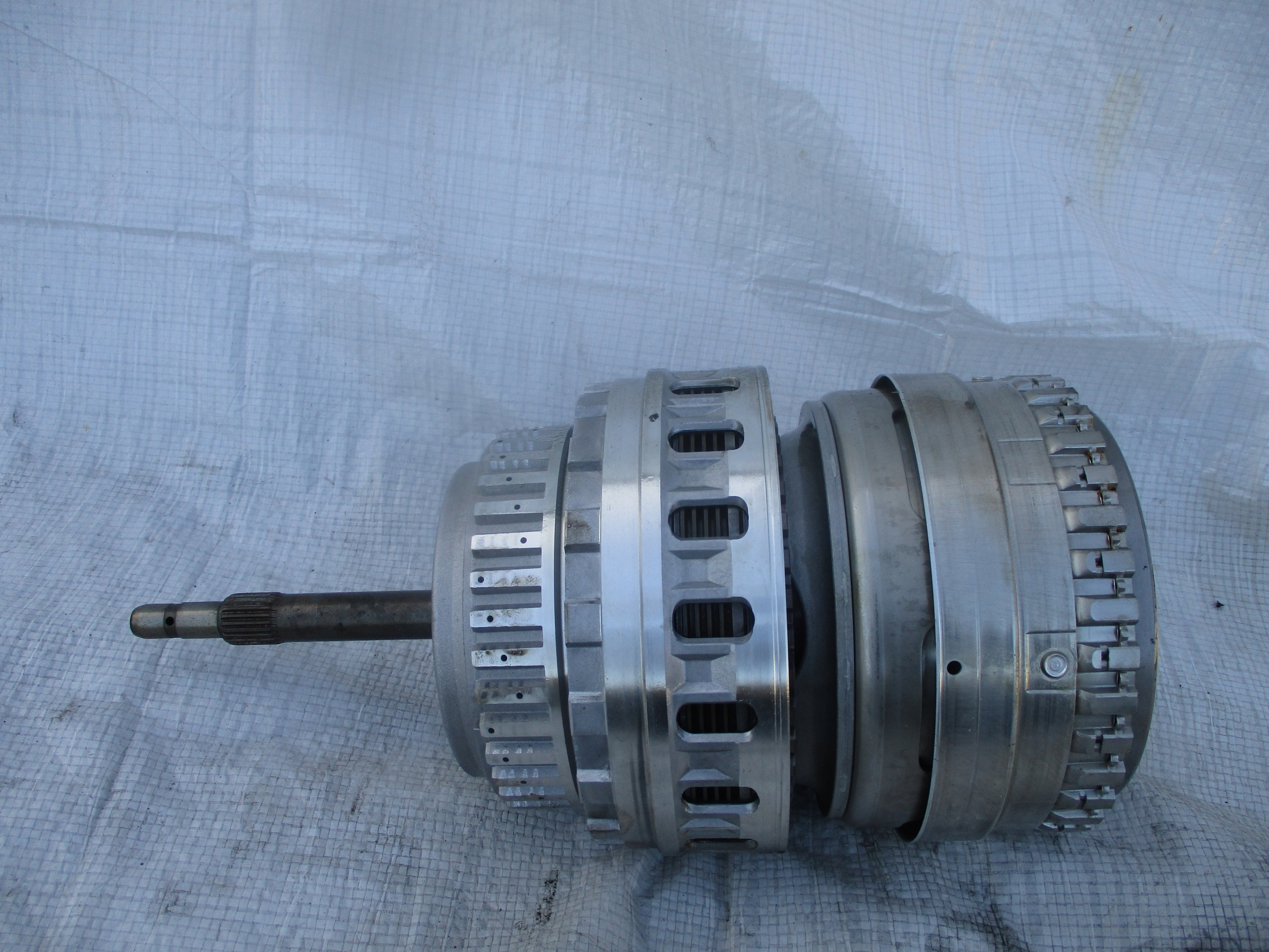 KOSZ TARCZE WAŁEK BIEGÓW 7G-TRONIC ZAWORY MERCEDES