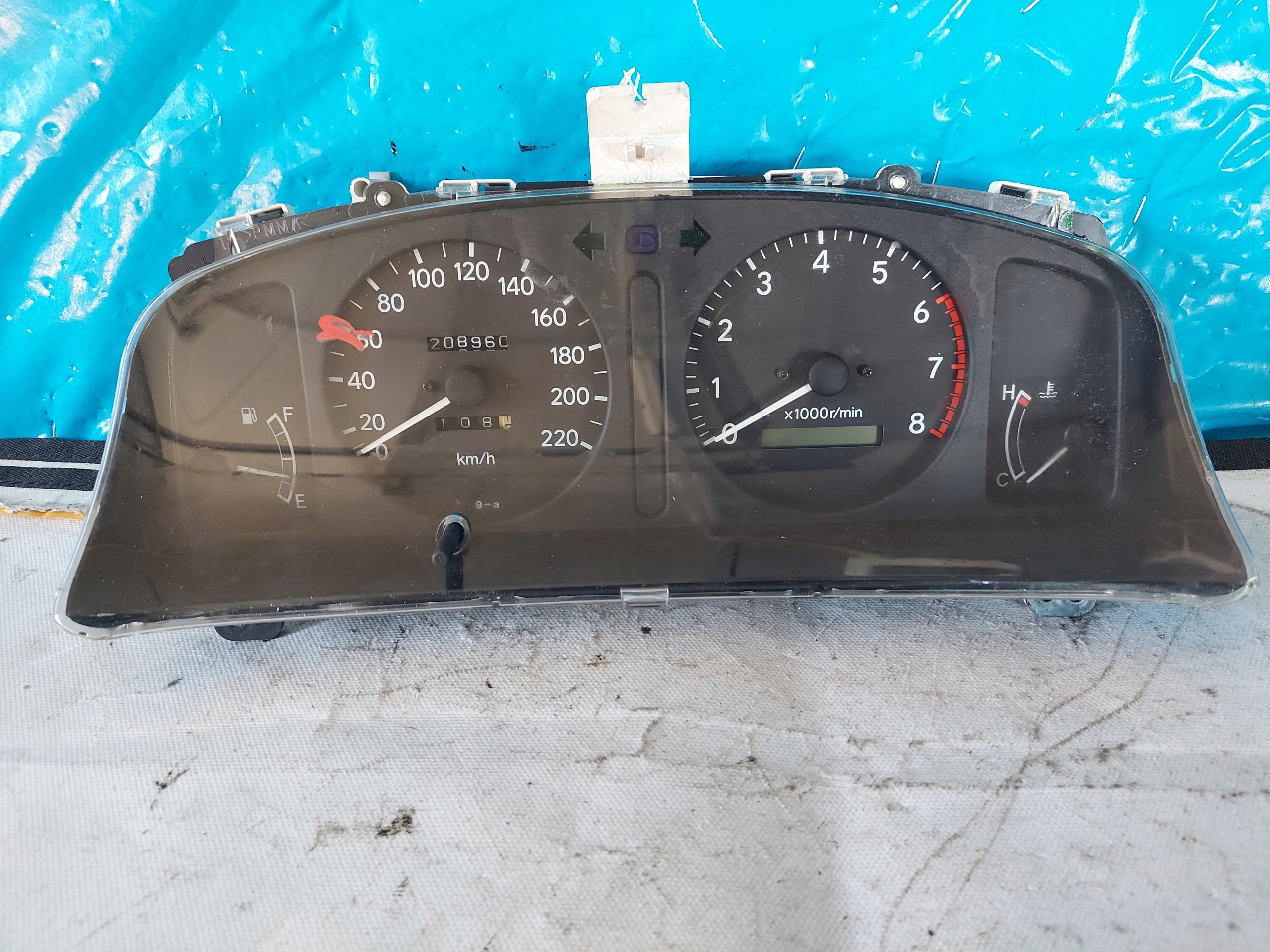 dials clock COROLLA E11 1.4 16V 83800-1A850
