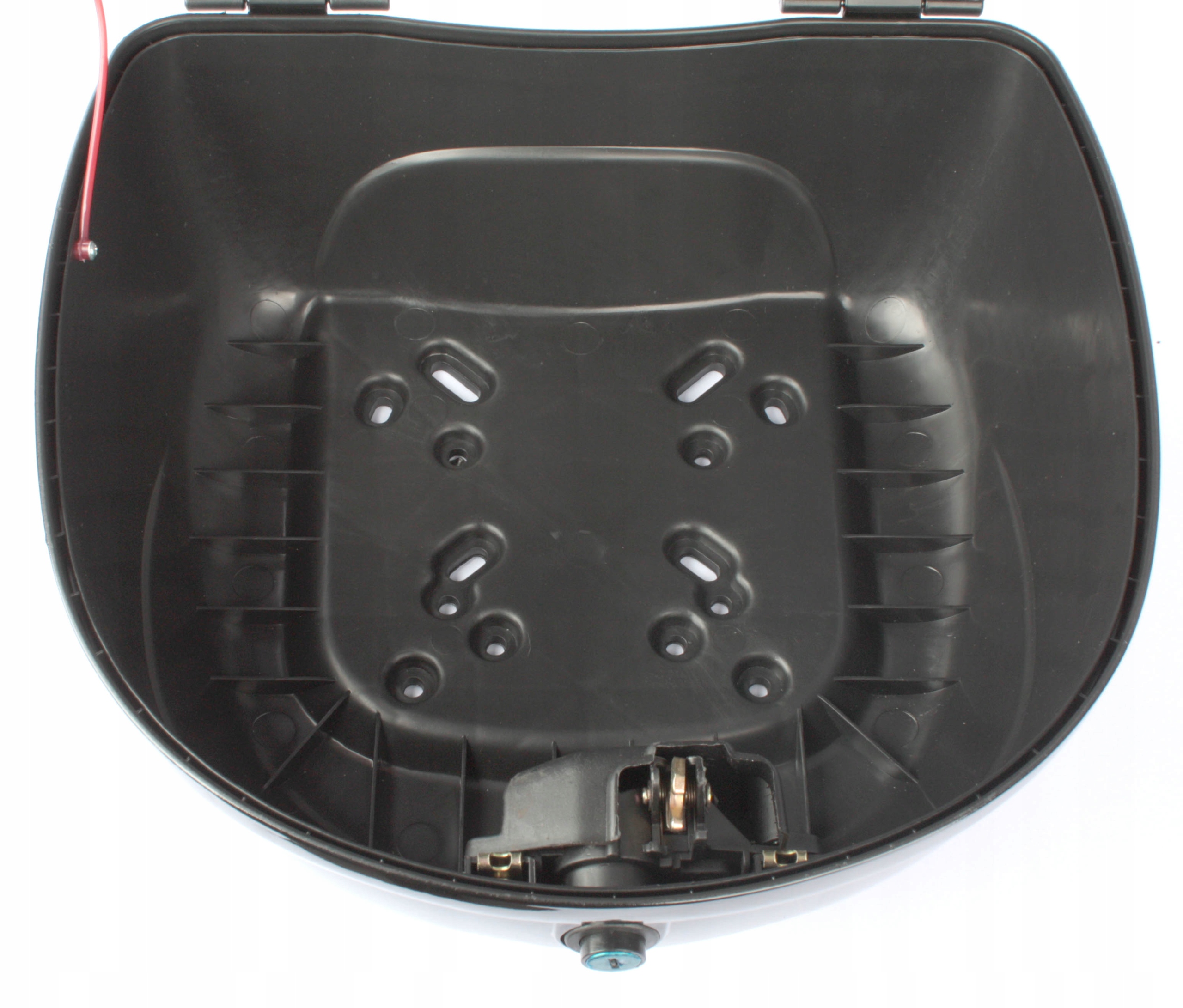 KUFER MOTOCYKLOWY BAGAŻNIK NA SKUTER MOTOTOCYKL Maksymalna pojemność kufra 22 l