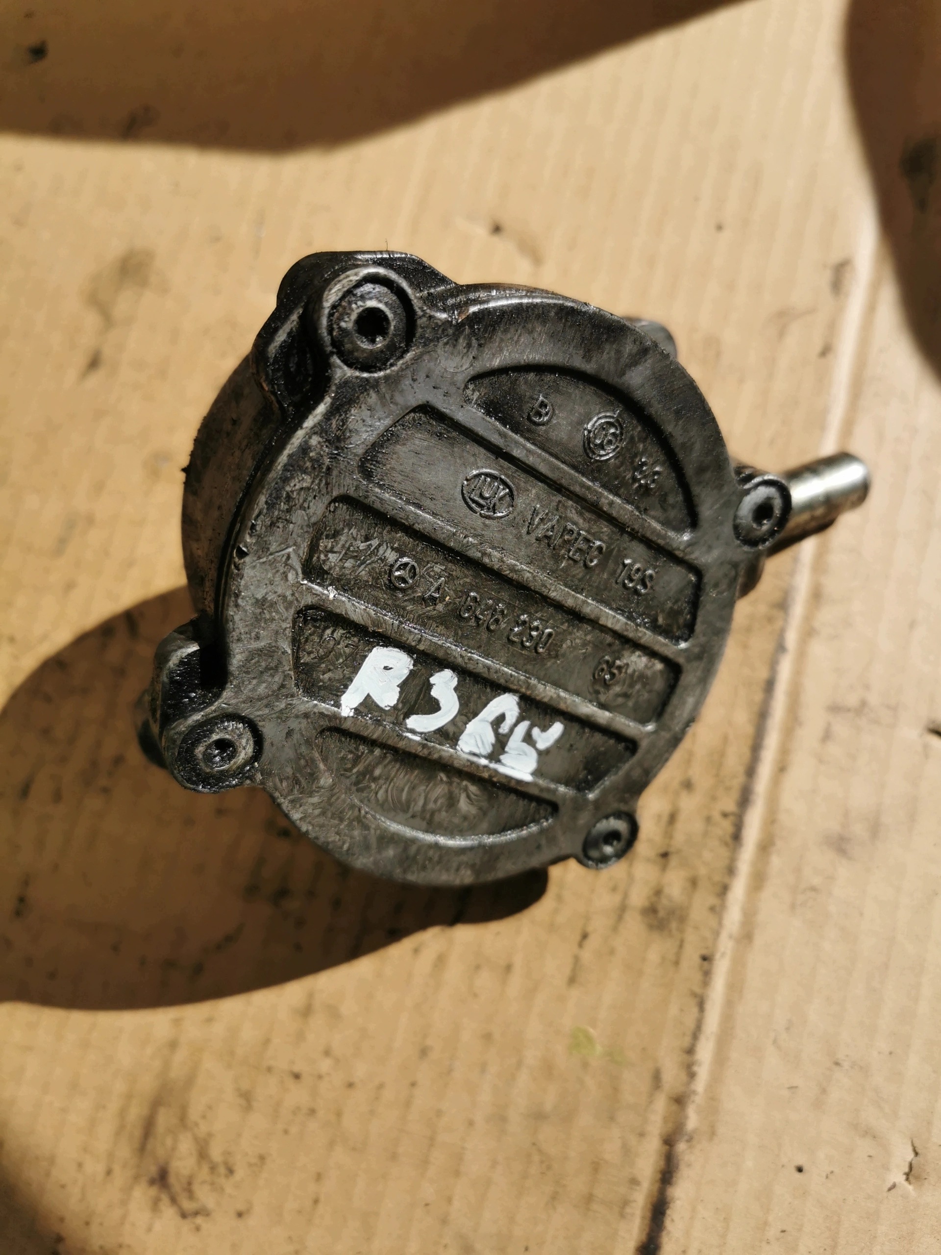 Pompa VACUM MERCEDES SPRINTER 2.2 CDI A6462300365