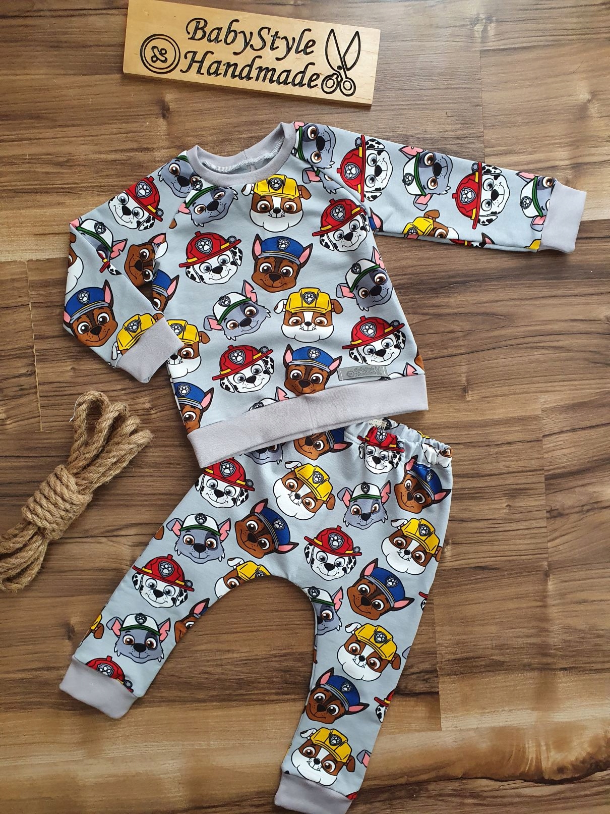 Dres bluza spodnie dla dziecka HANDMADE Babystyle