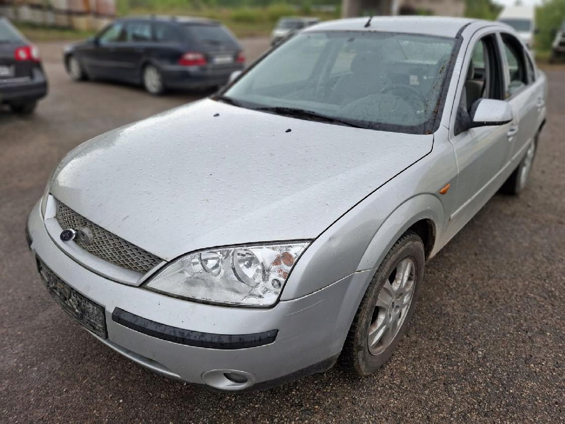 FORD MONDEO блок предохранителей 2002 2.0л