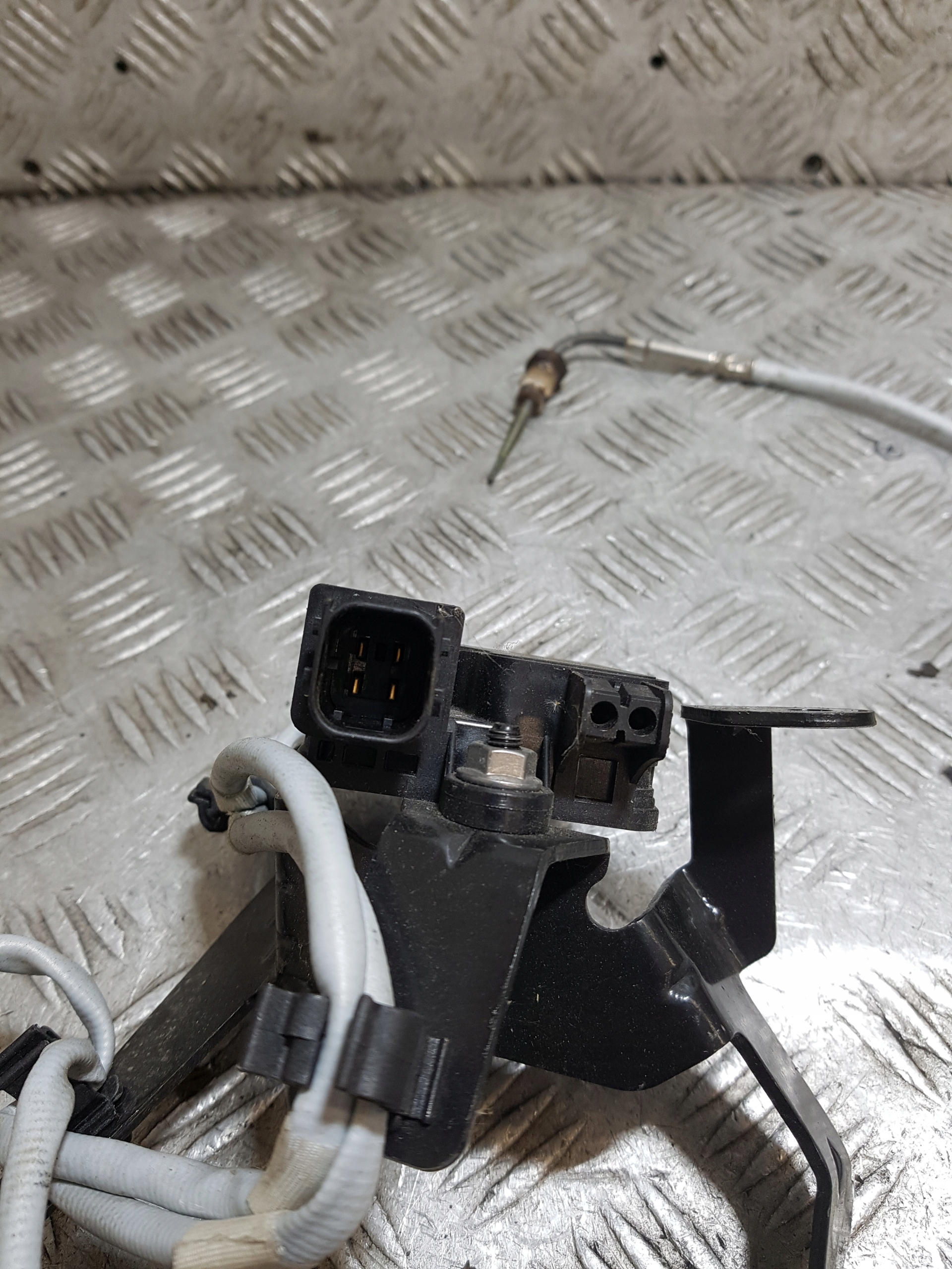 Sensor TEMPERATURY Gase ALFA ROMEO STELVIO Q4 50557159 2020