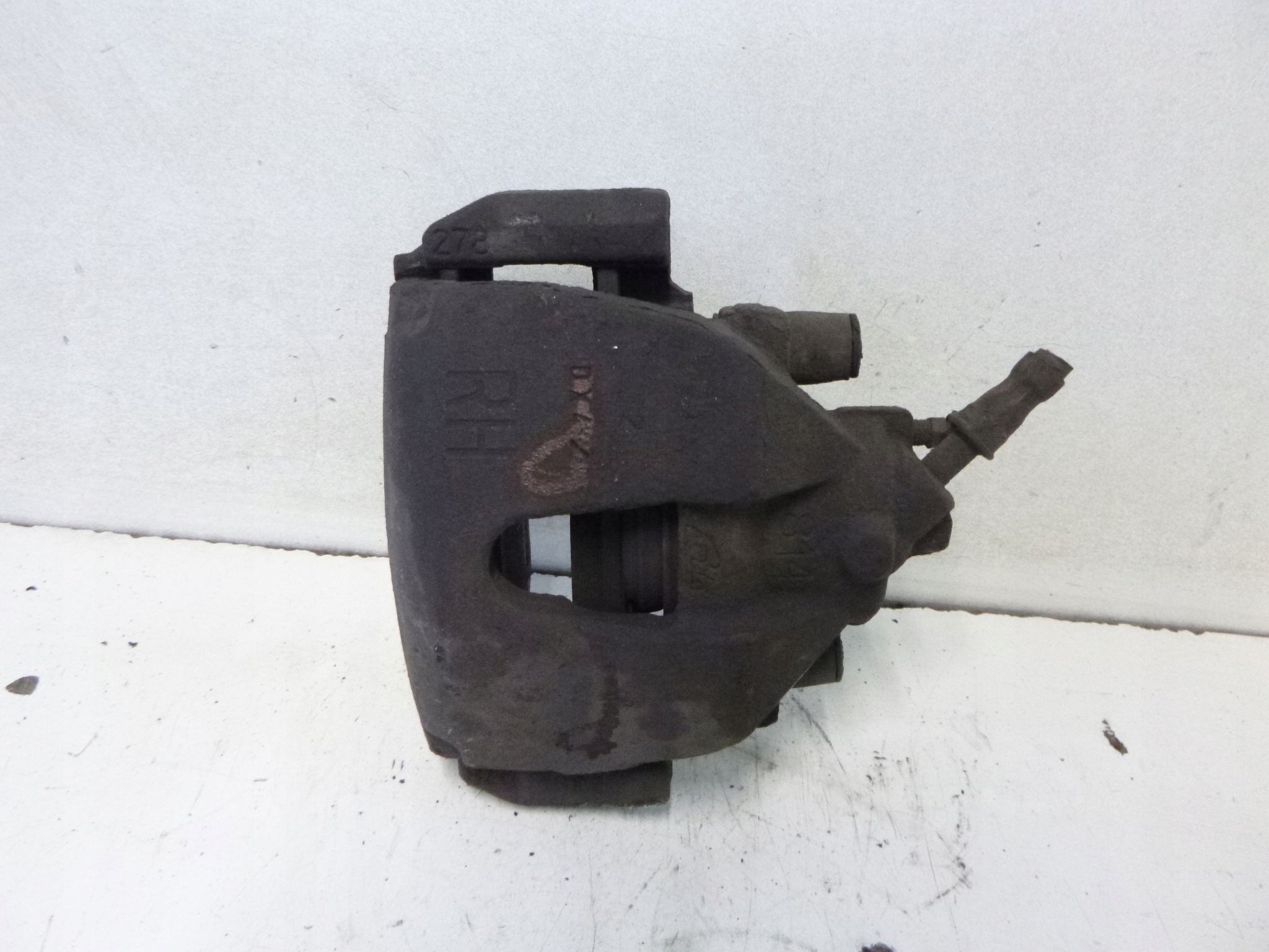 caliper brake front Ford C-Max 1.6TDCi 2004r.