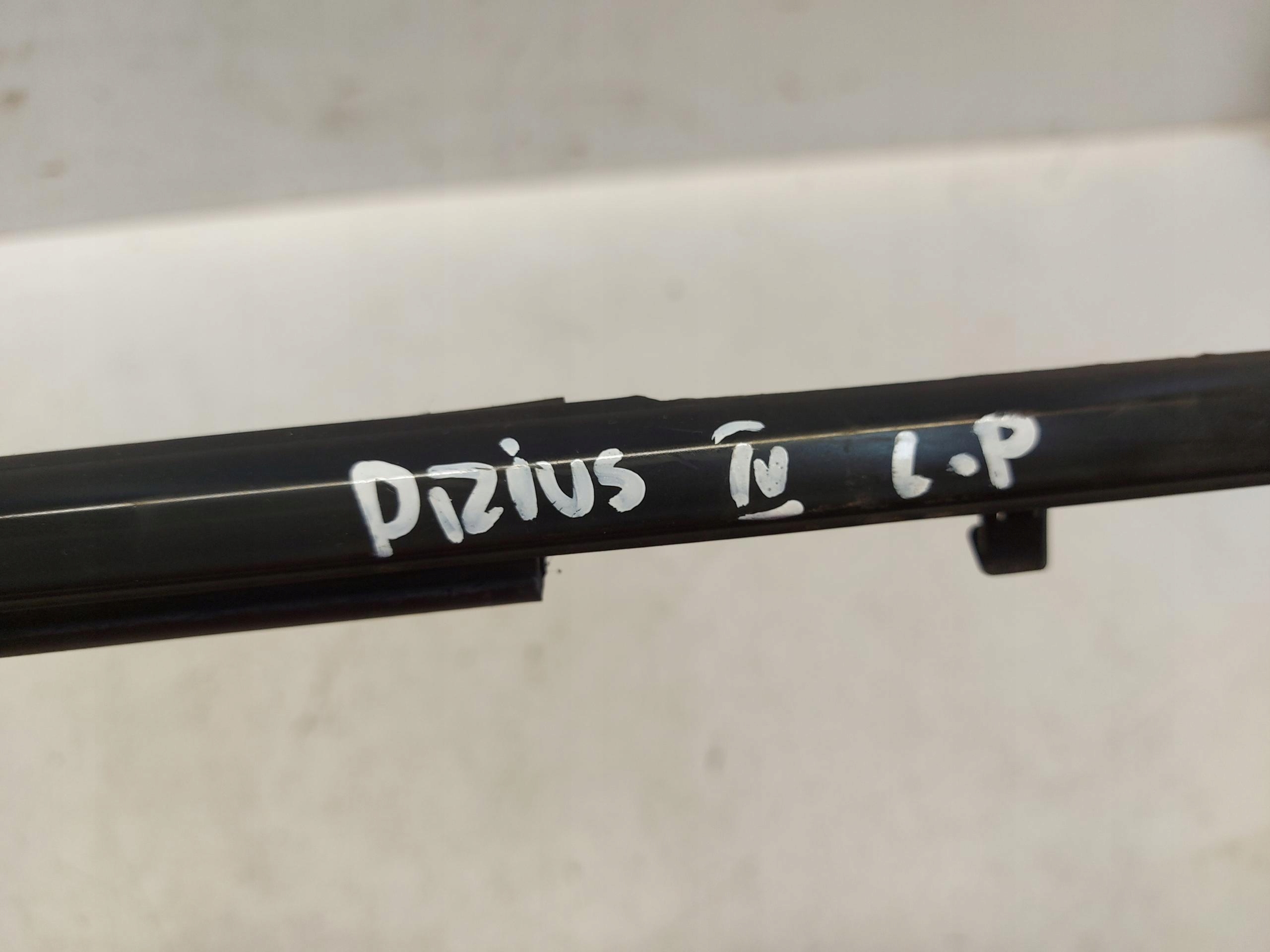 TOYOTA PRIUS IV moulding dust left front