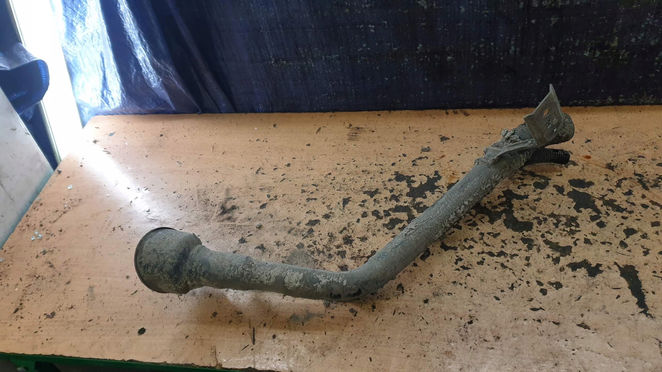 MIC35 - Труба паливного бака NISSAN MICRA K12