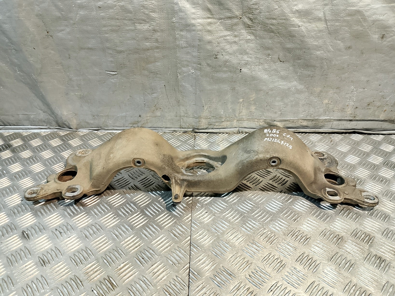 supporto Supporto cambio ingranaggi AUDI A4 B6 2.0 B 8E0399263R