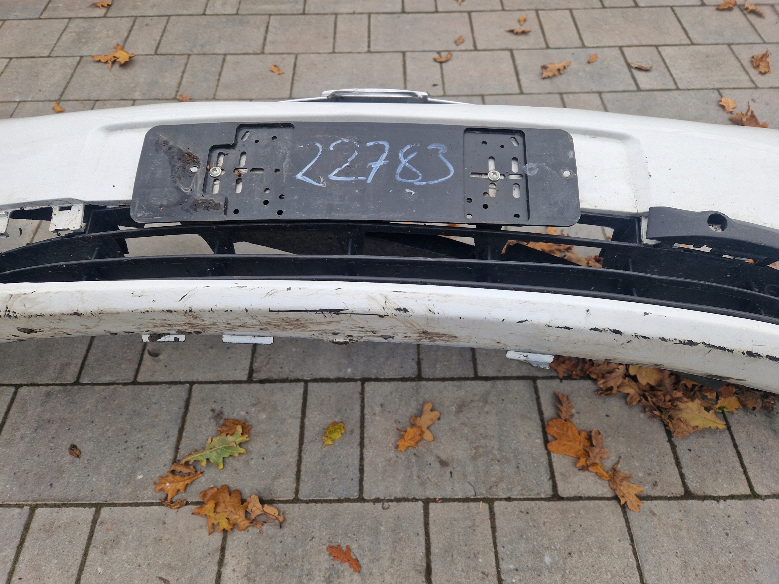 stoßstange vorne vorne OPEL MERIVA B II 13267699